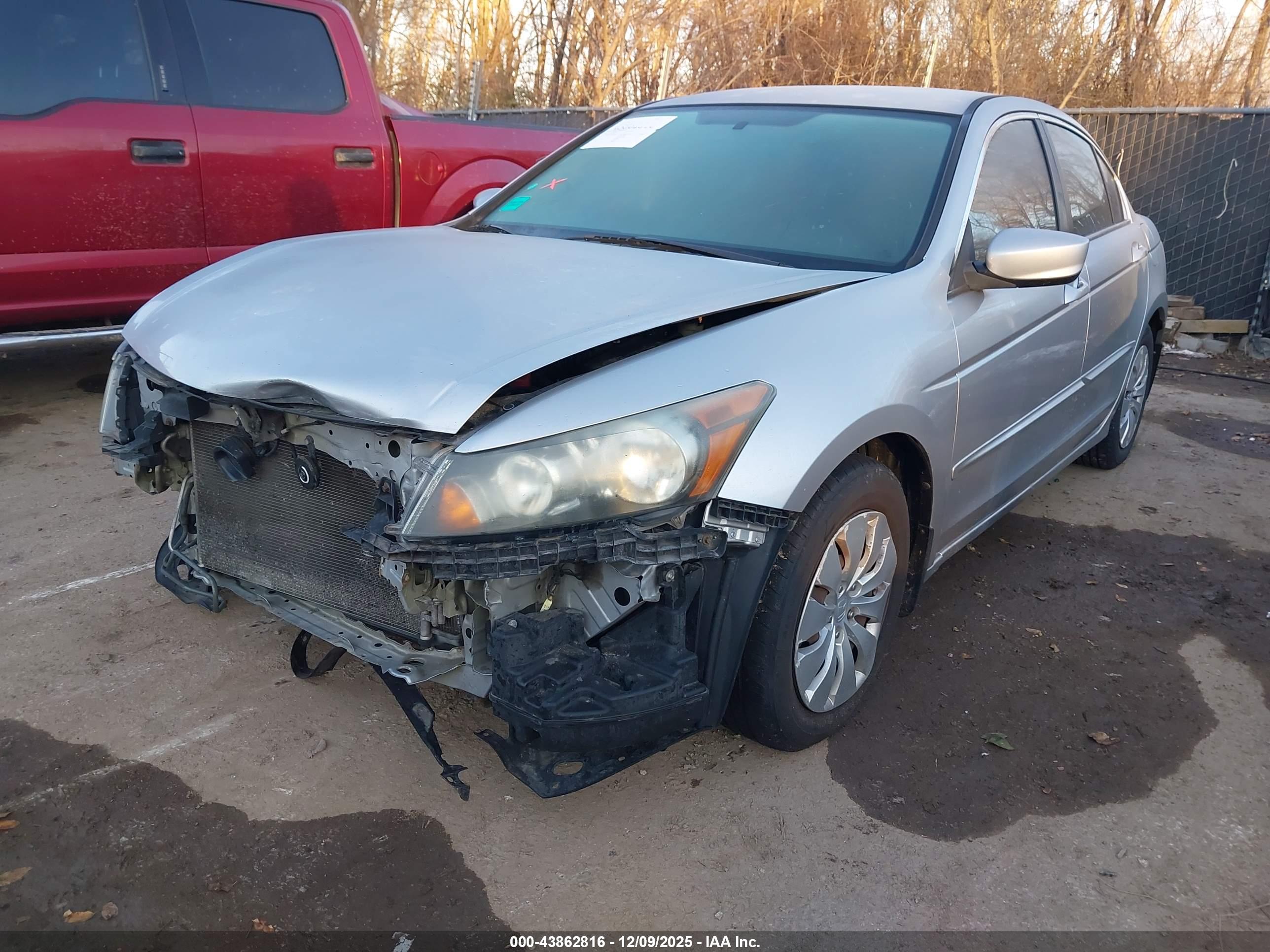 HONDA ACCORD image 2