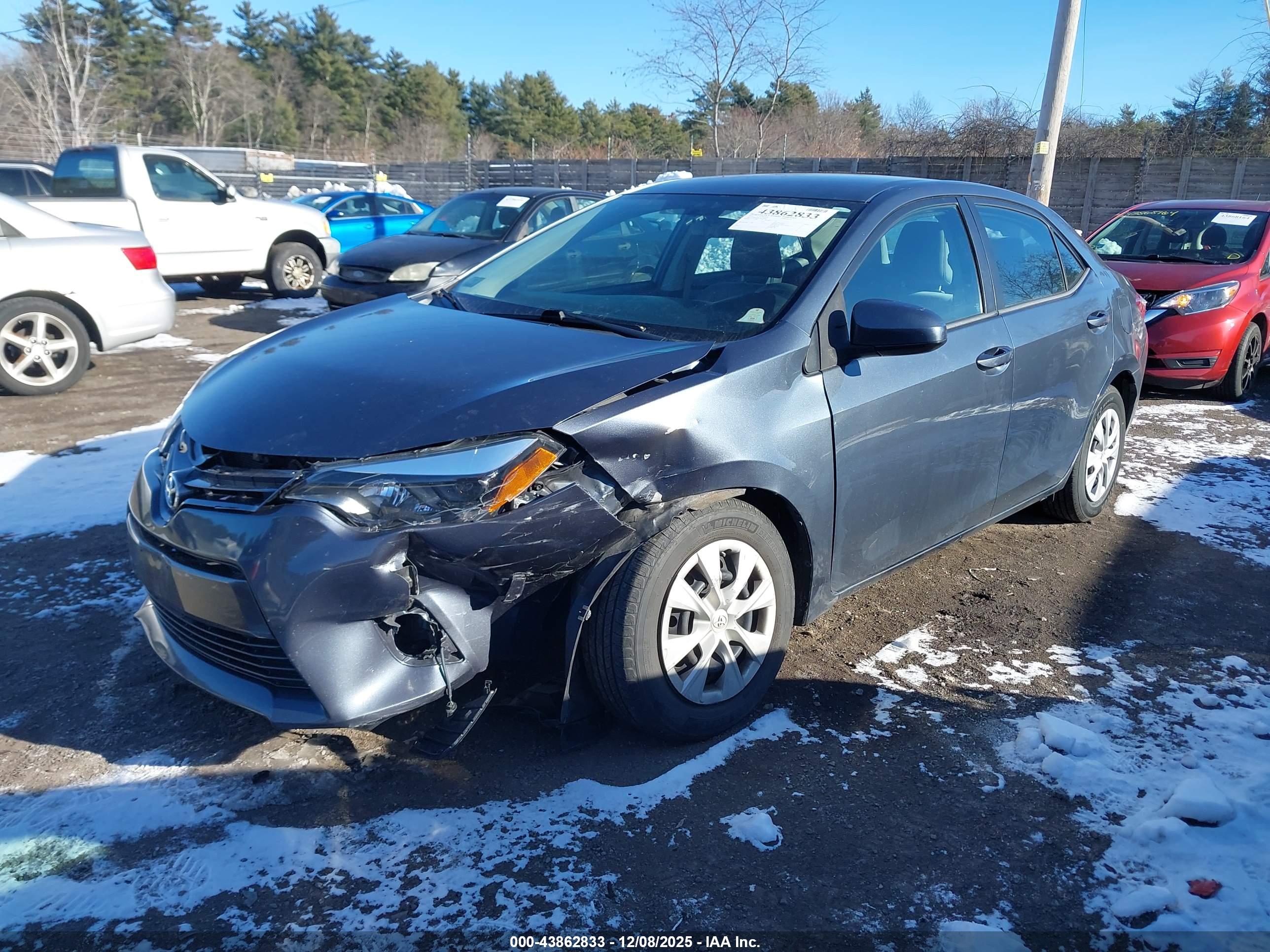 TOYOTA COROLLA image 2