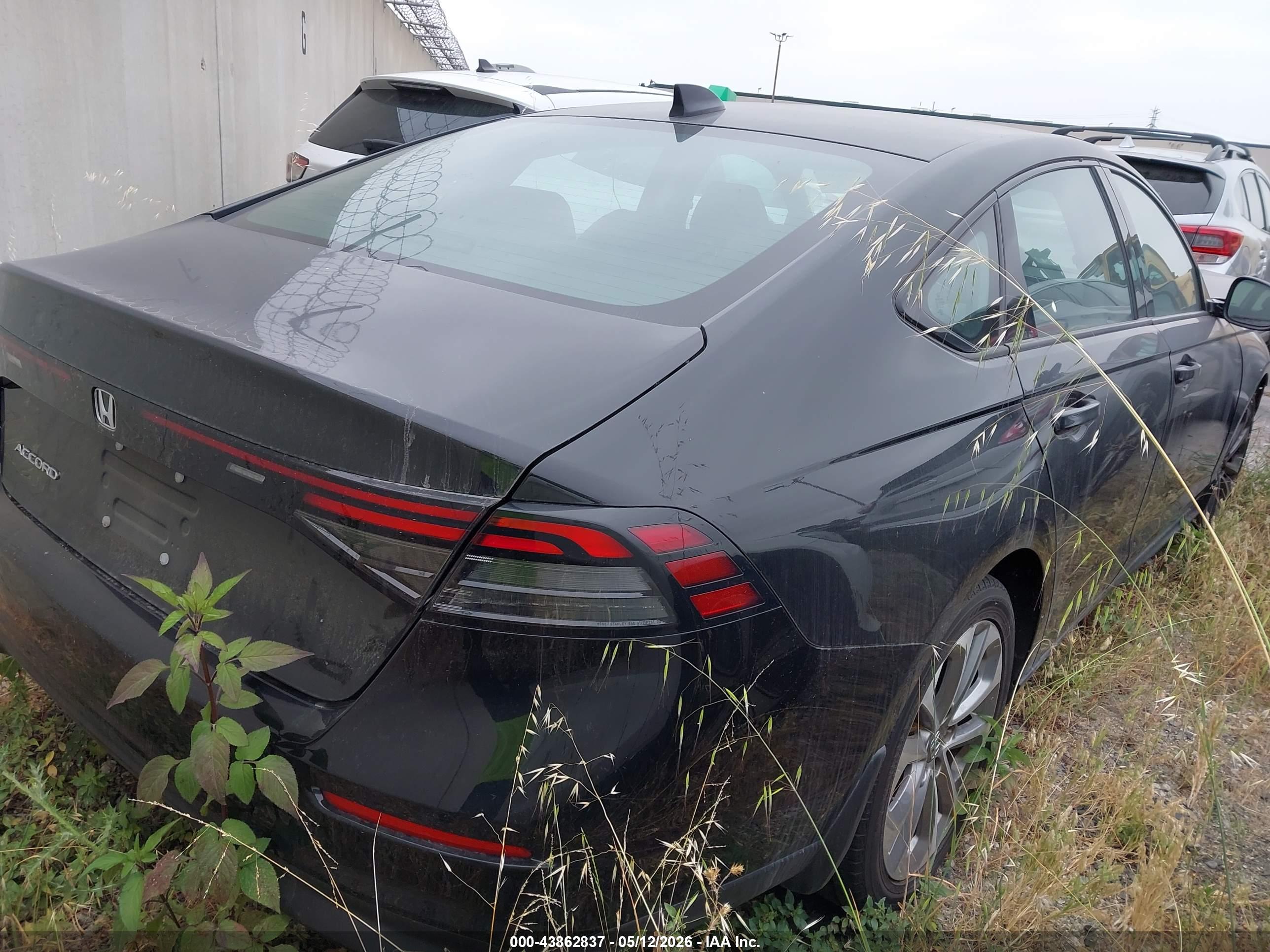 HONDA ACCORD image 4