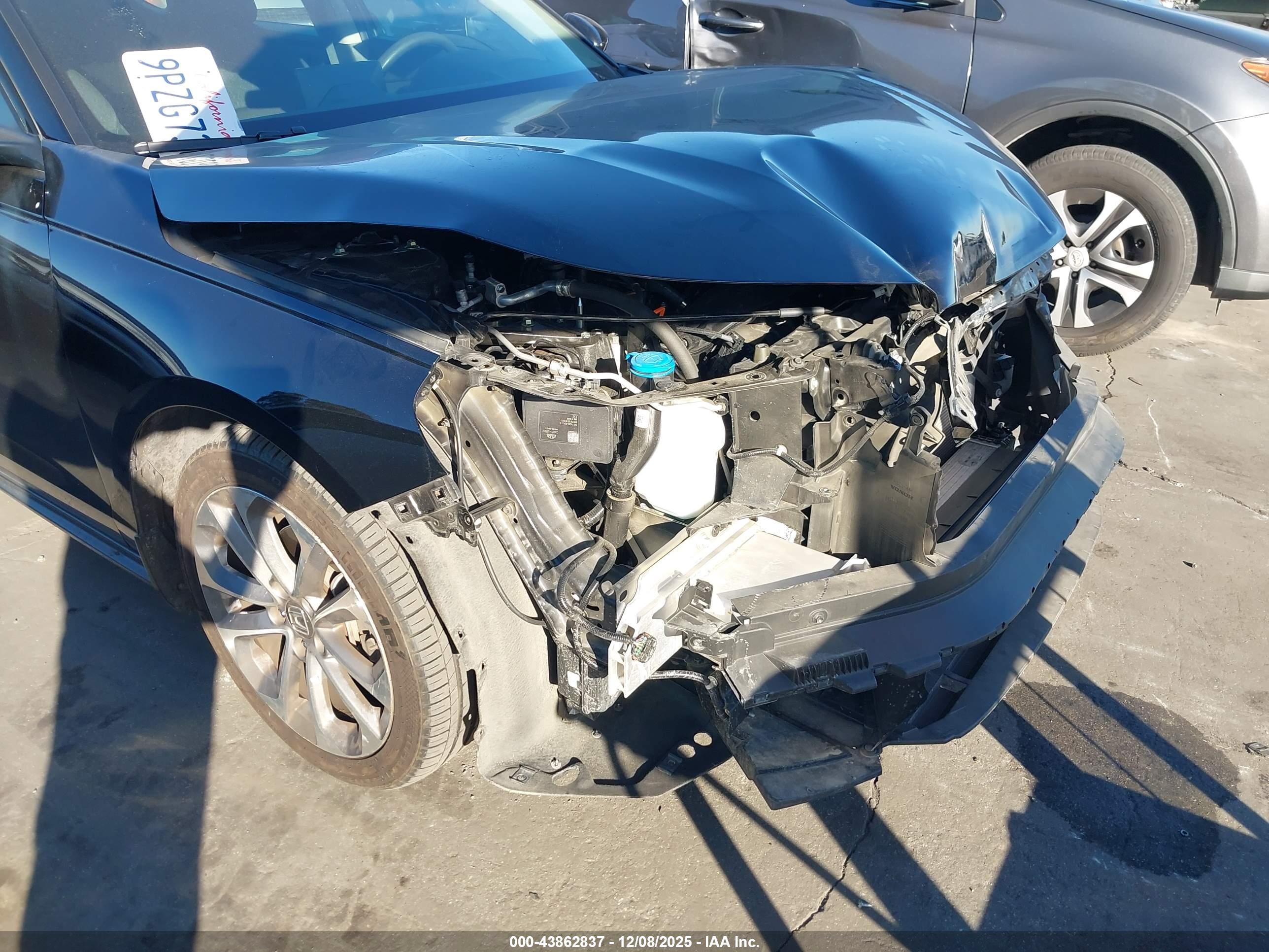 HONDA ACCORD image 6