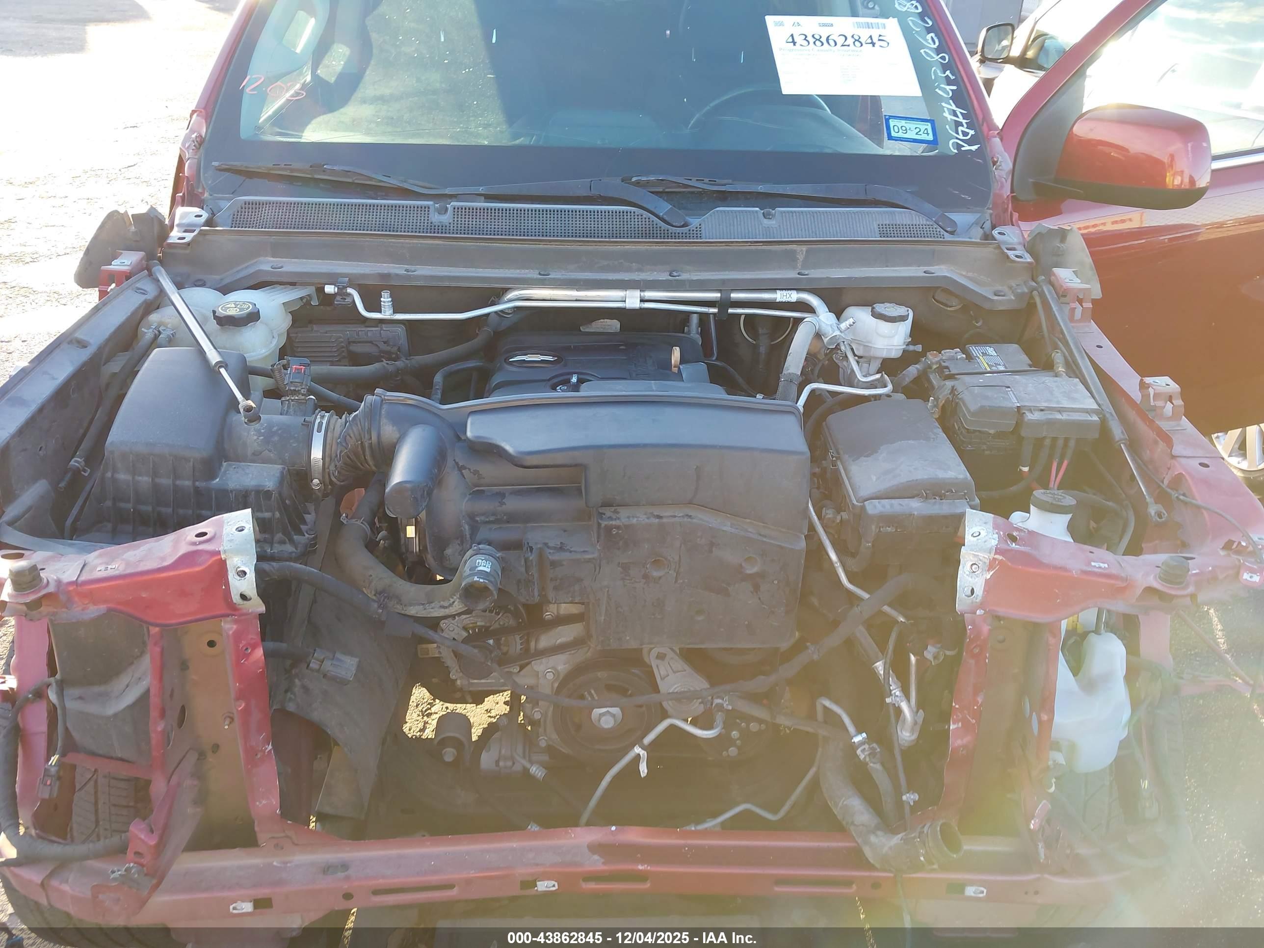 CHEVROLET COLORADO image 10