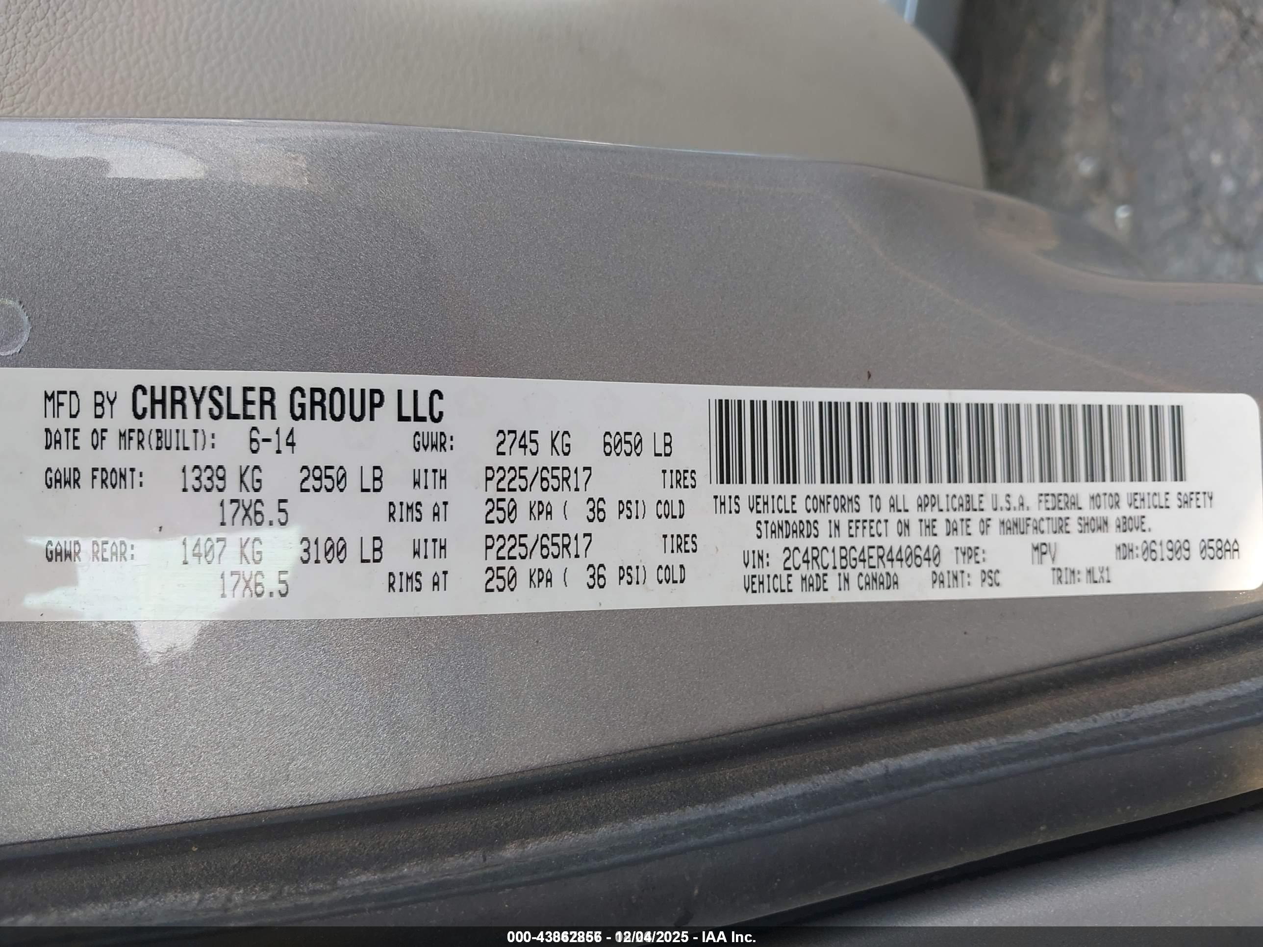 CHRYSLER TOWN image 9