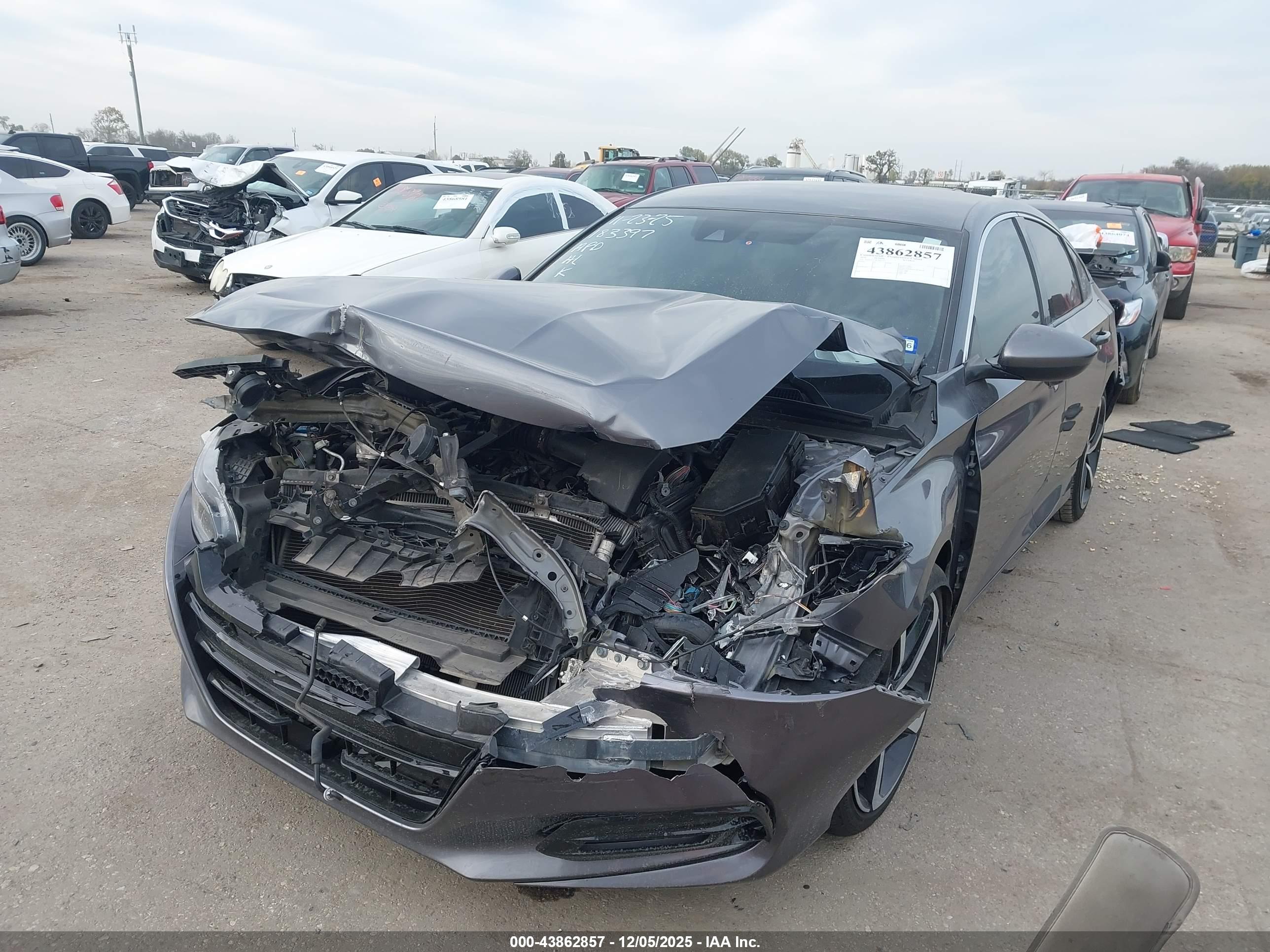 HONDA ACCORD image 2