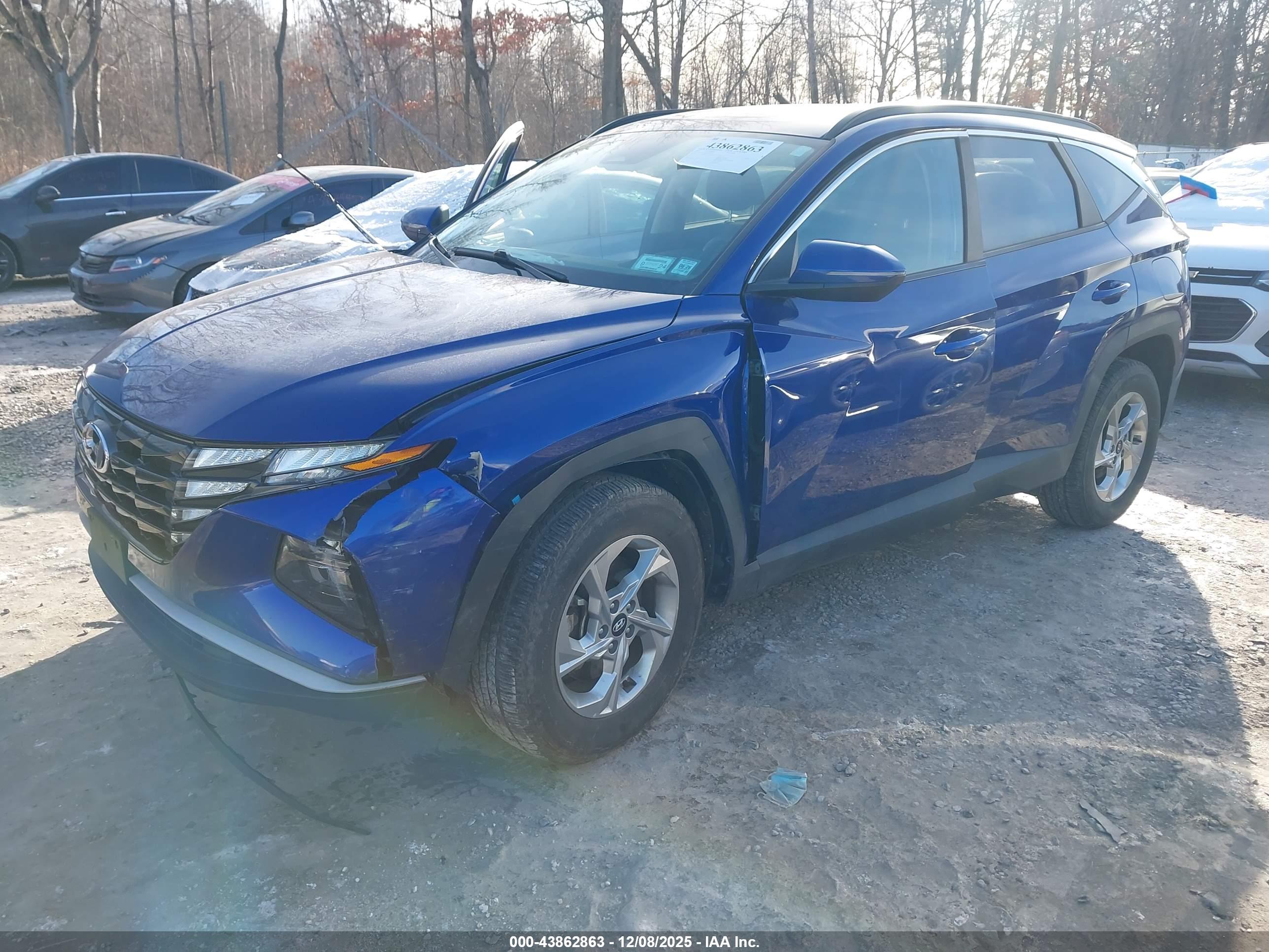 HYUNDAI TUCSON image 2