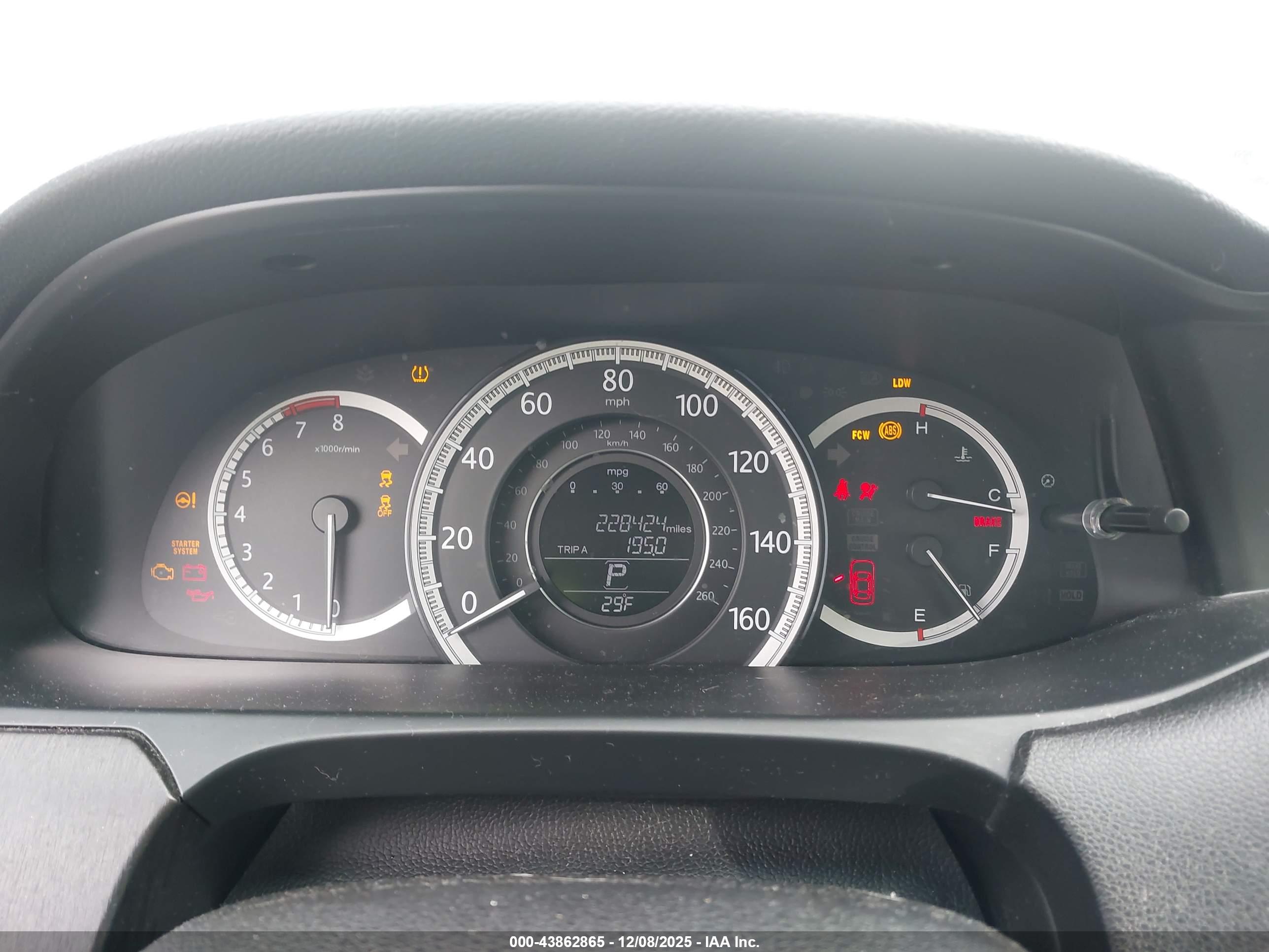 HONDA ACCORD image 7