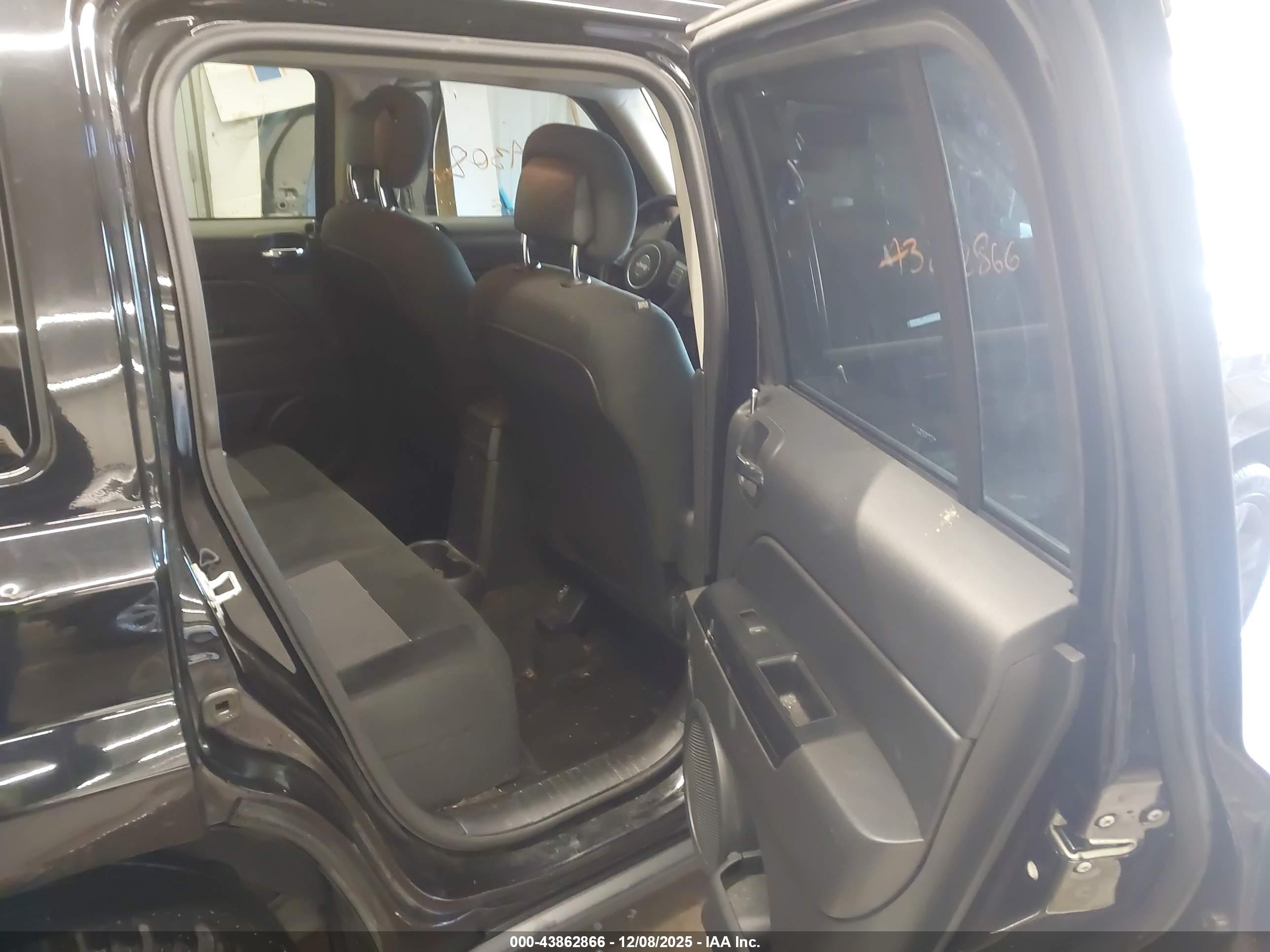 JEEP PATRIOT image 8