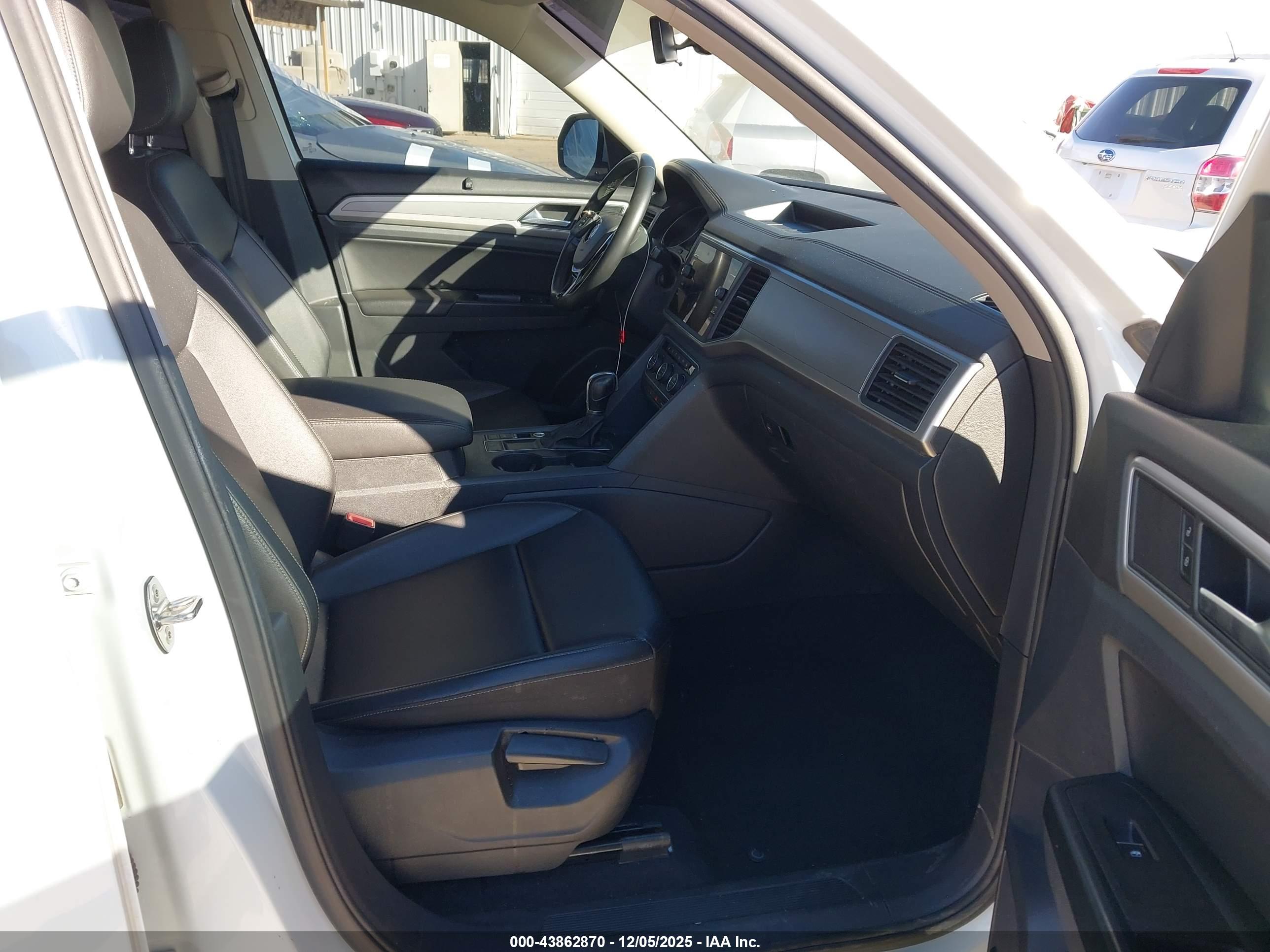 VOLKSWAGEN ATLAS image 5