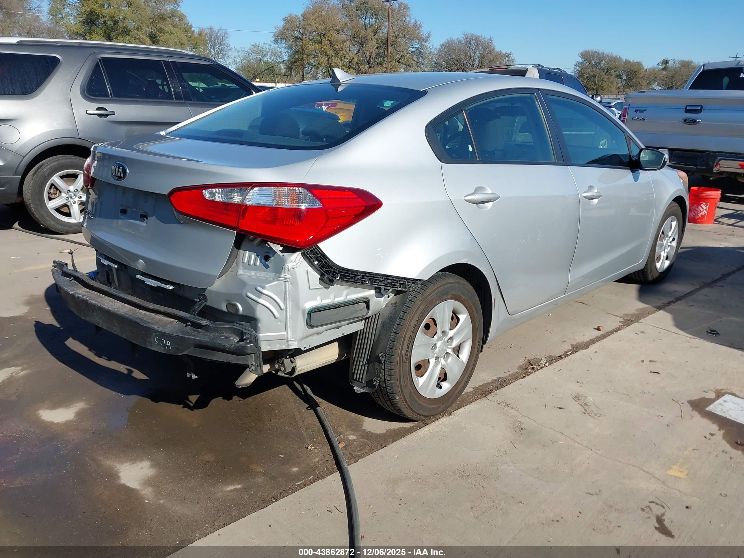 KIA FORTE image 4