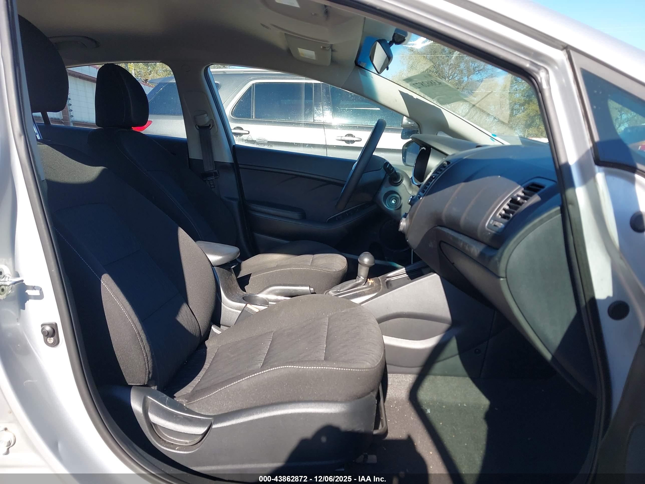 KIA FORTE image 5