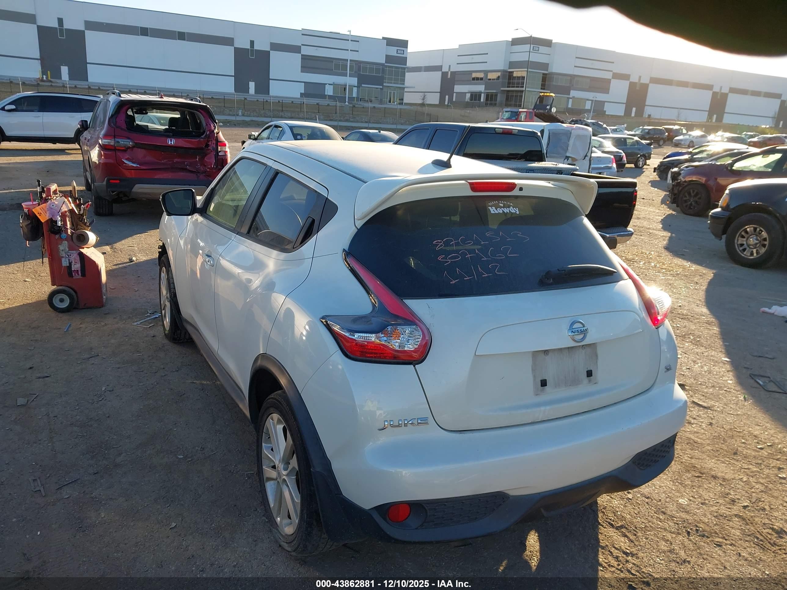 NISSAN JUKE image 3