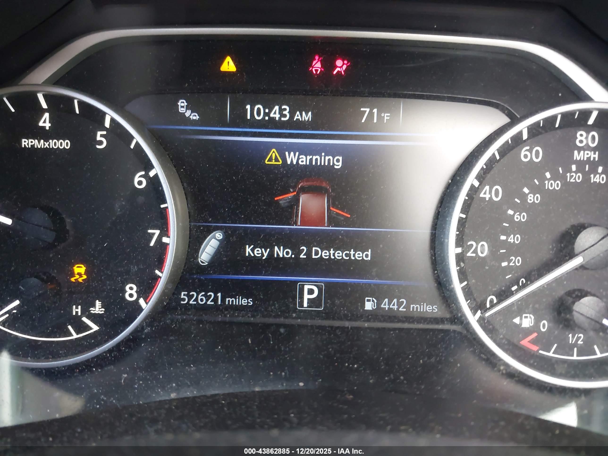 NISSAN MURANO image 7