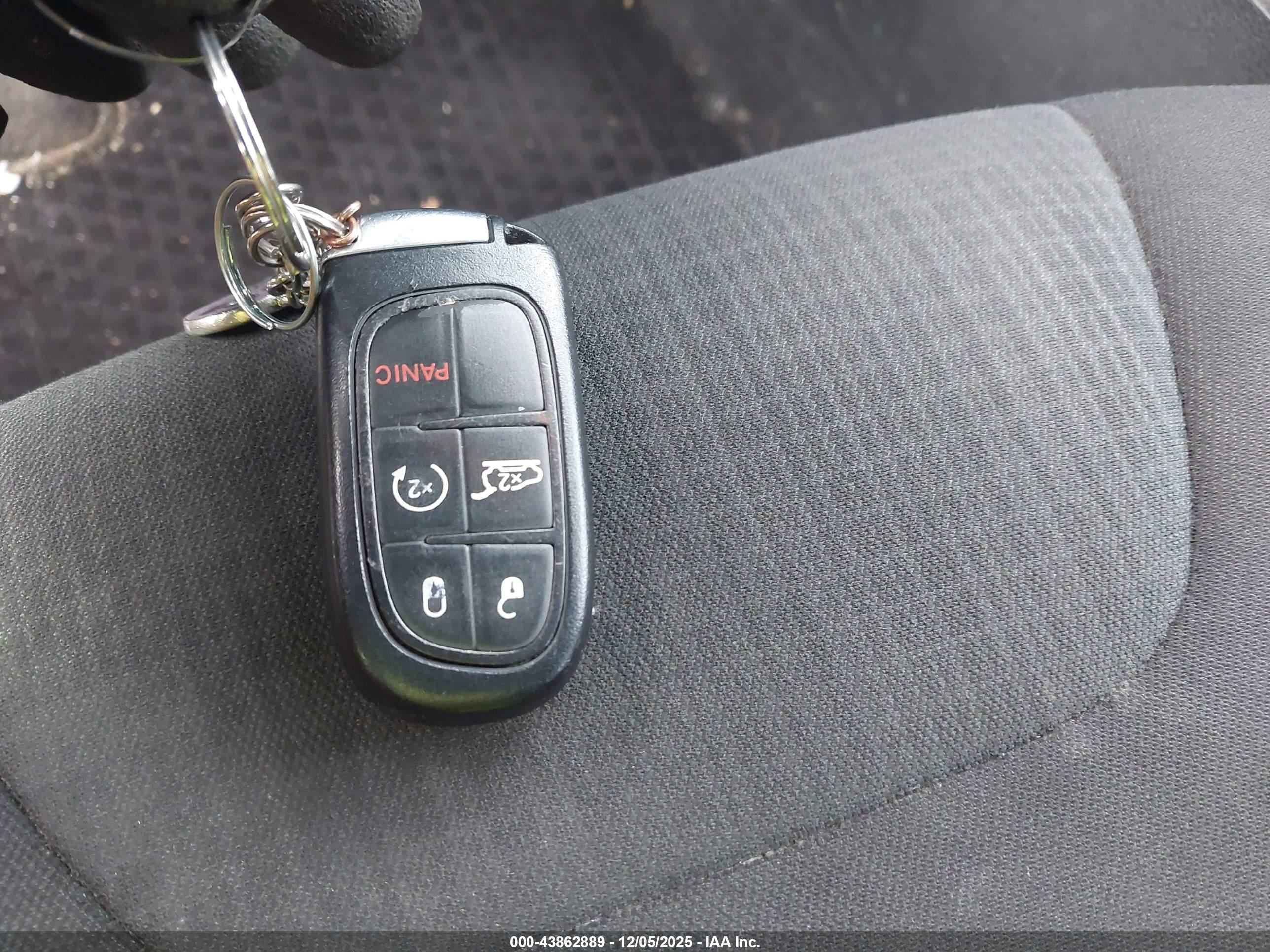 JEEP CHEROKEE image 11