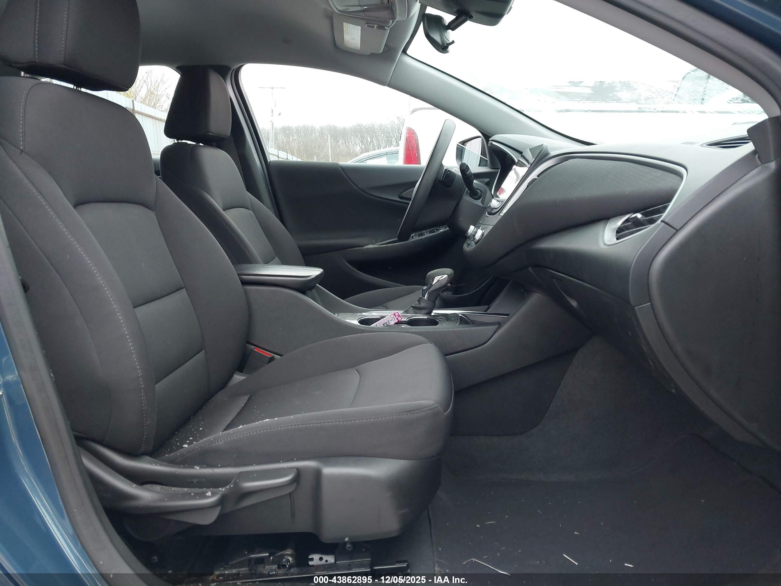 CHEVROLET MALIBU image 5