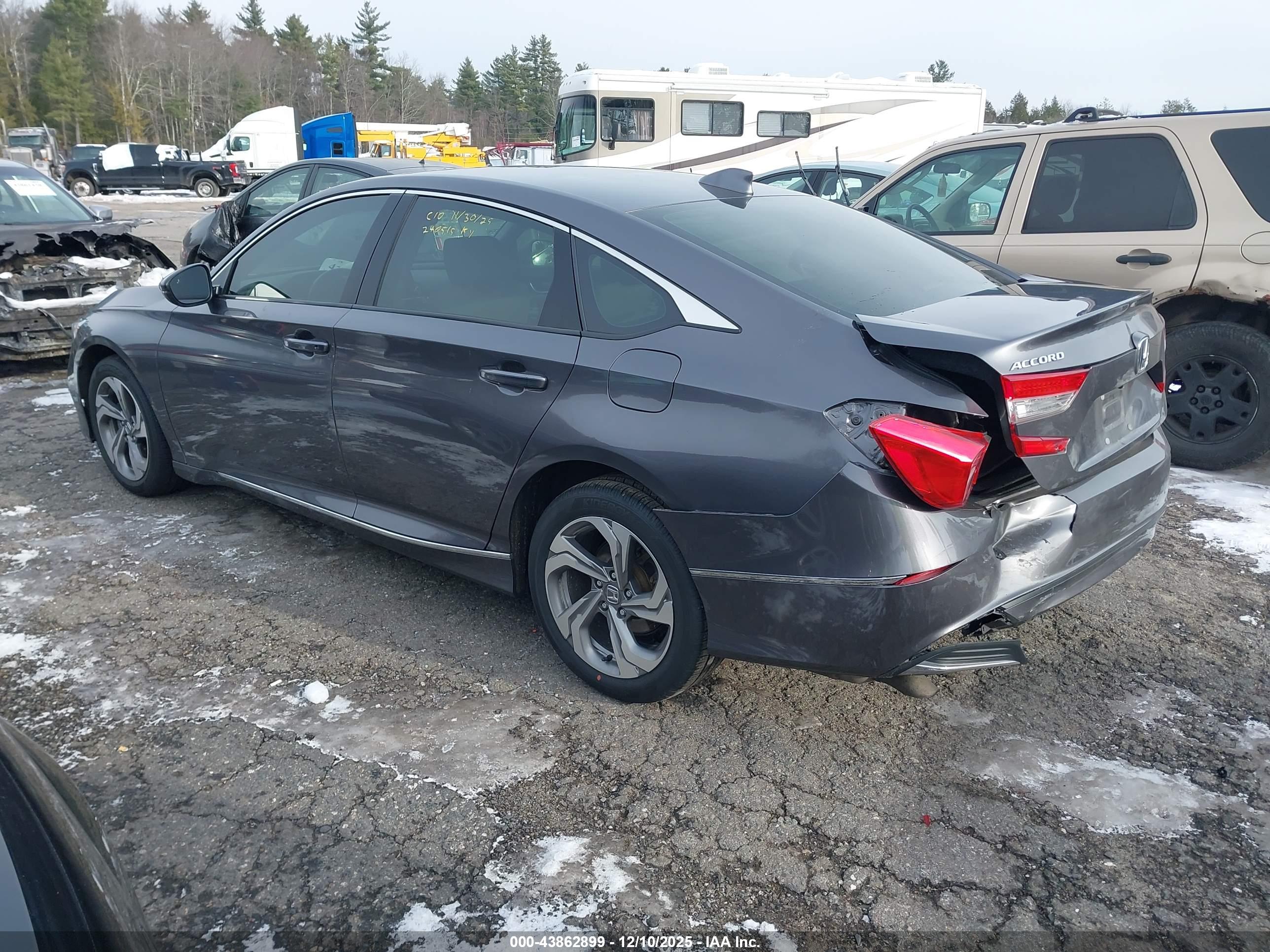 HONDA ACCORD image 3