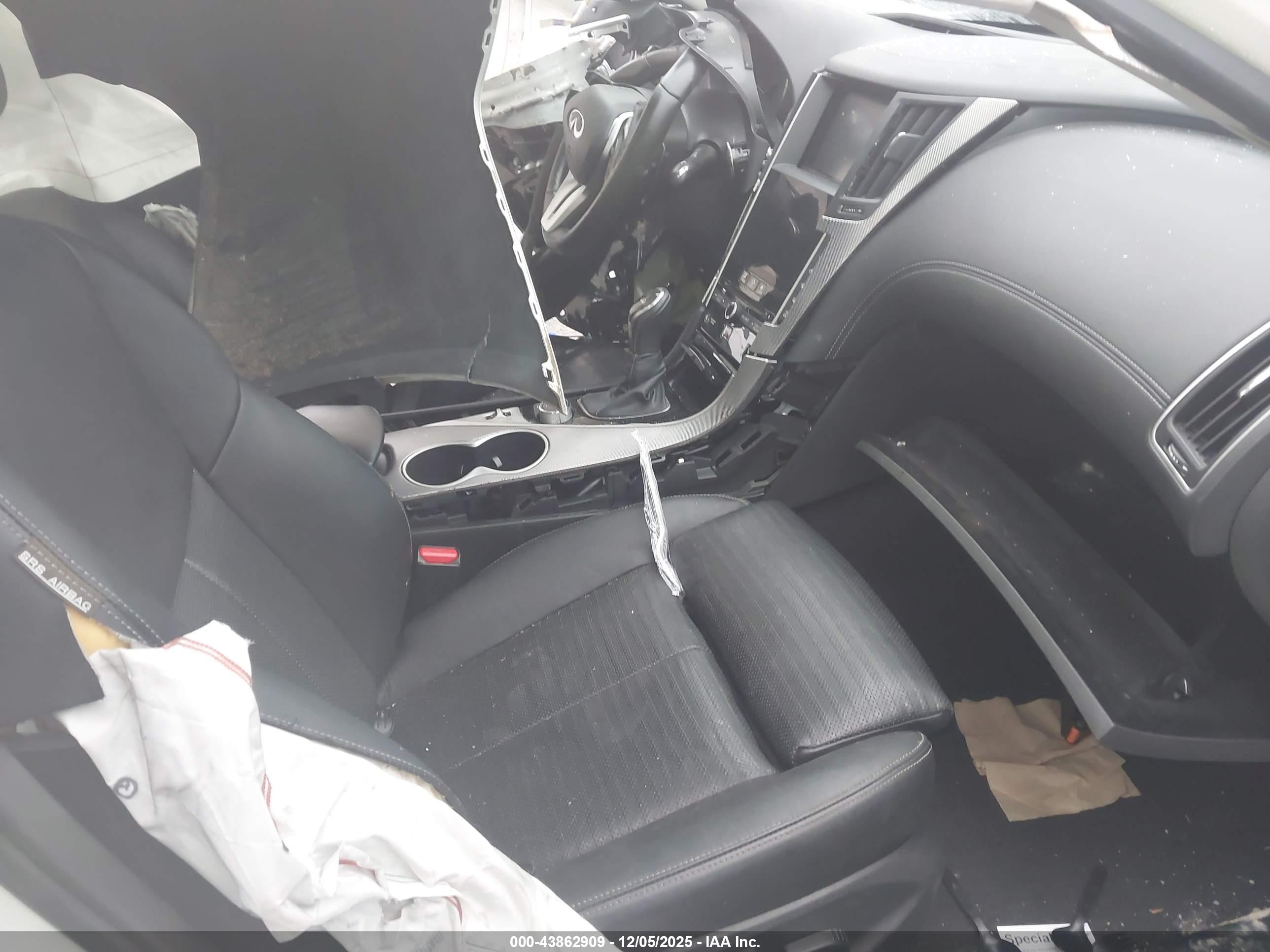 INFINITI Q50 image 5