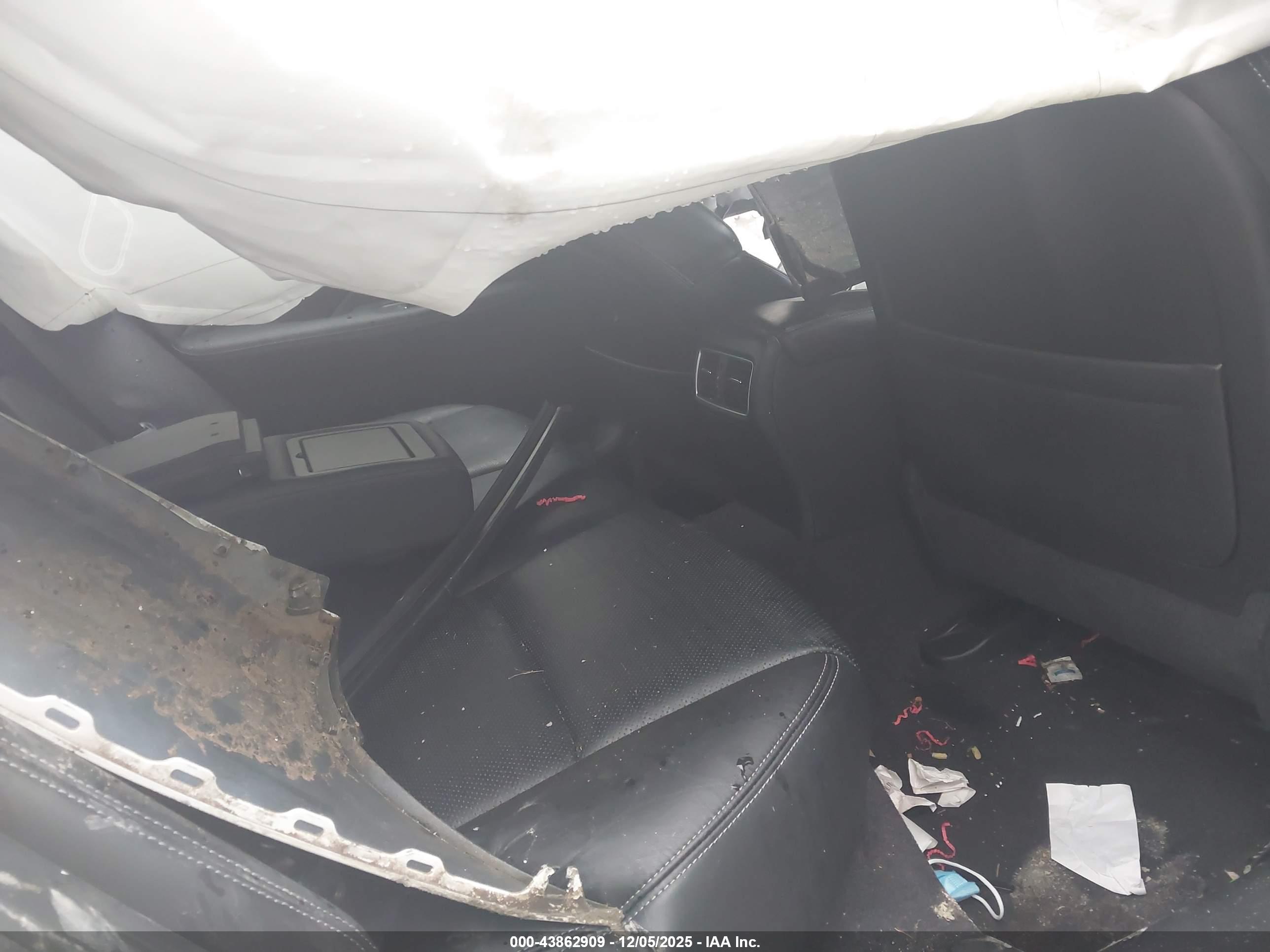 INFINITI Q50 image 8