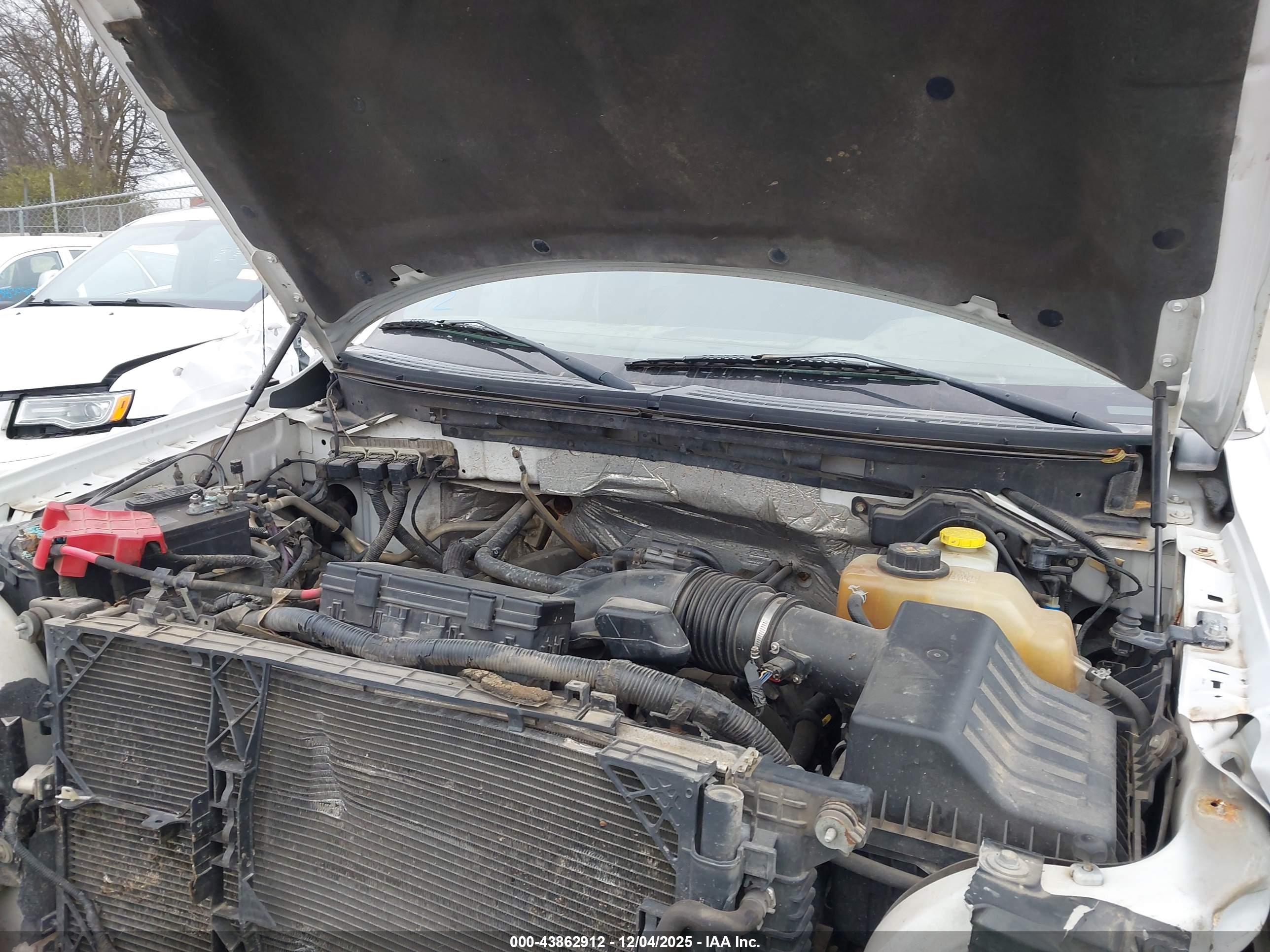 FORD F-150 image 10