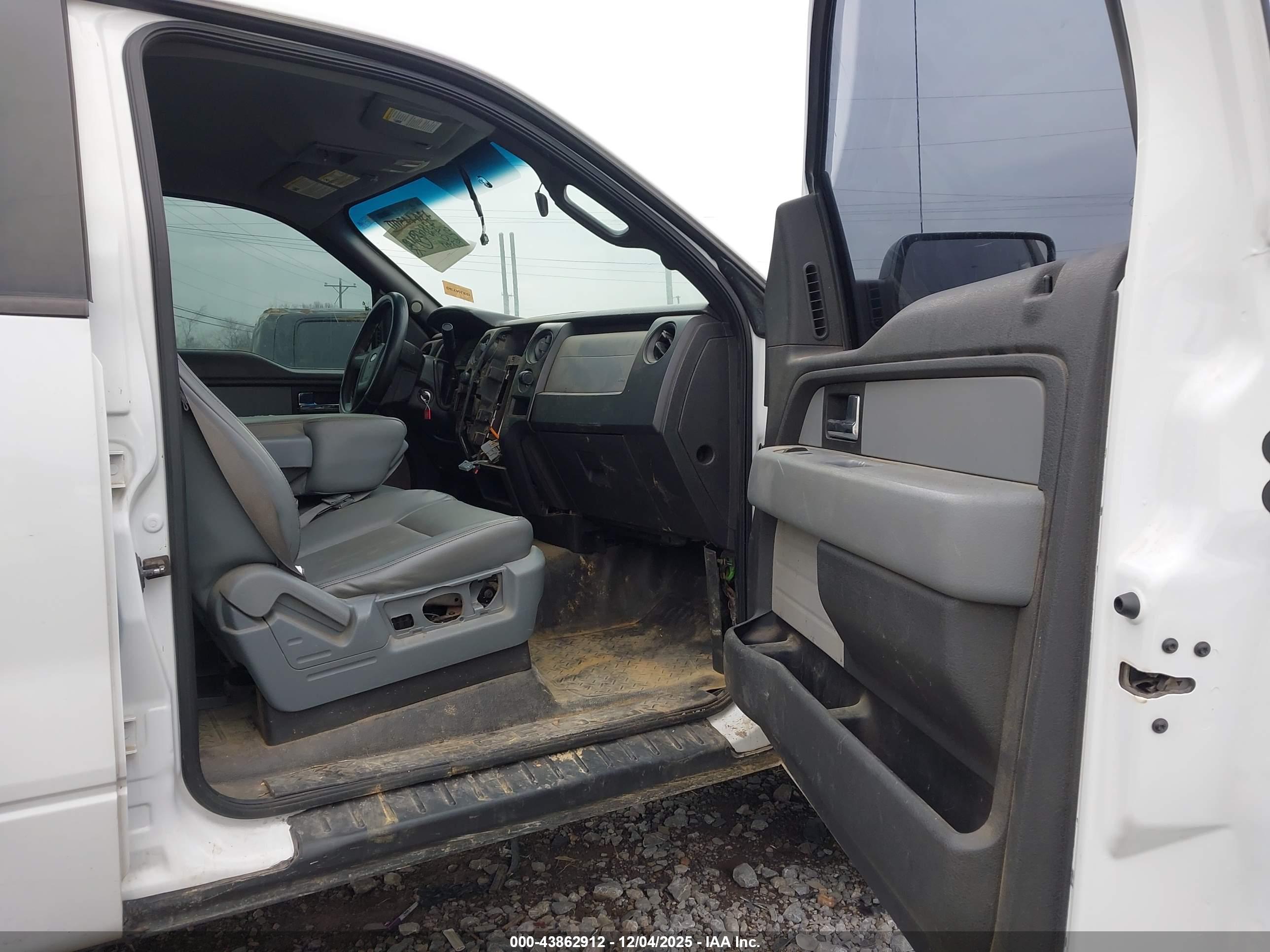 FORD F-150 image 5
