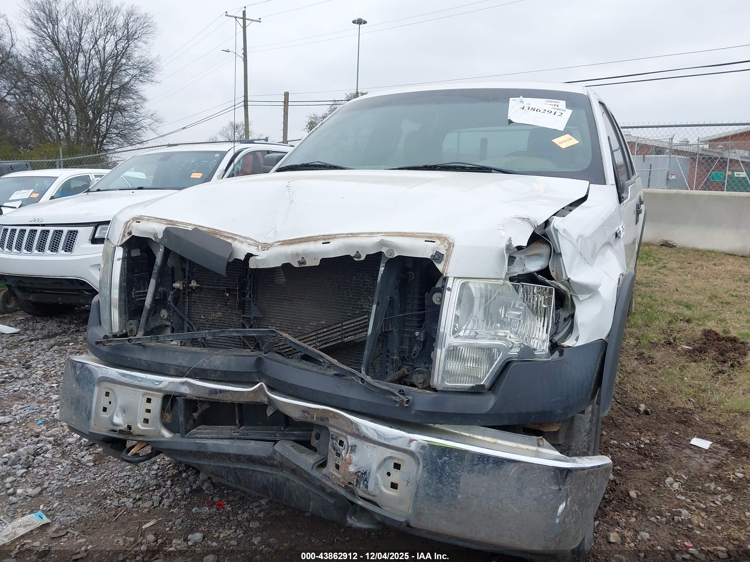 FORD F-150 image 6