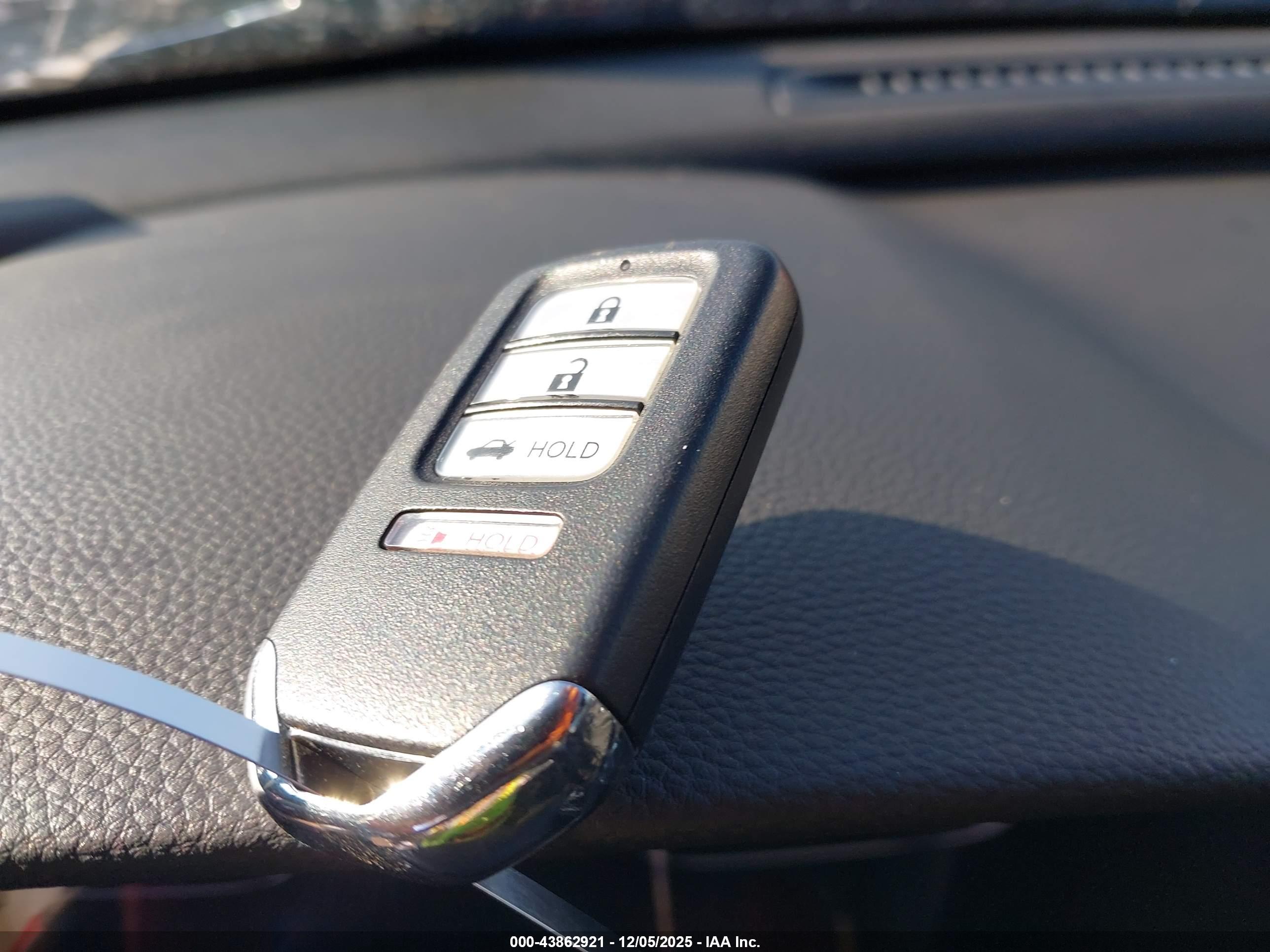 HONDA ACCORD image 11