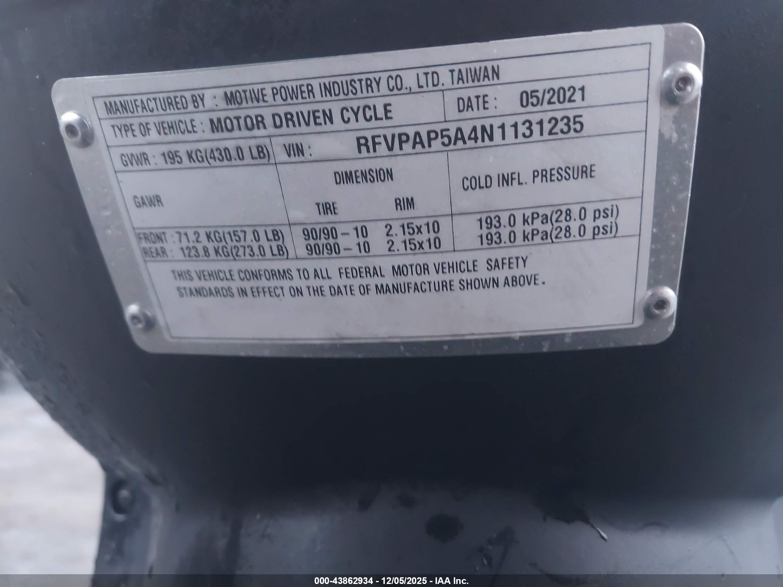 GENUINE SCOOTER image 10