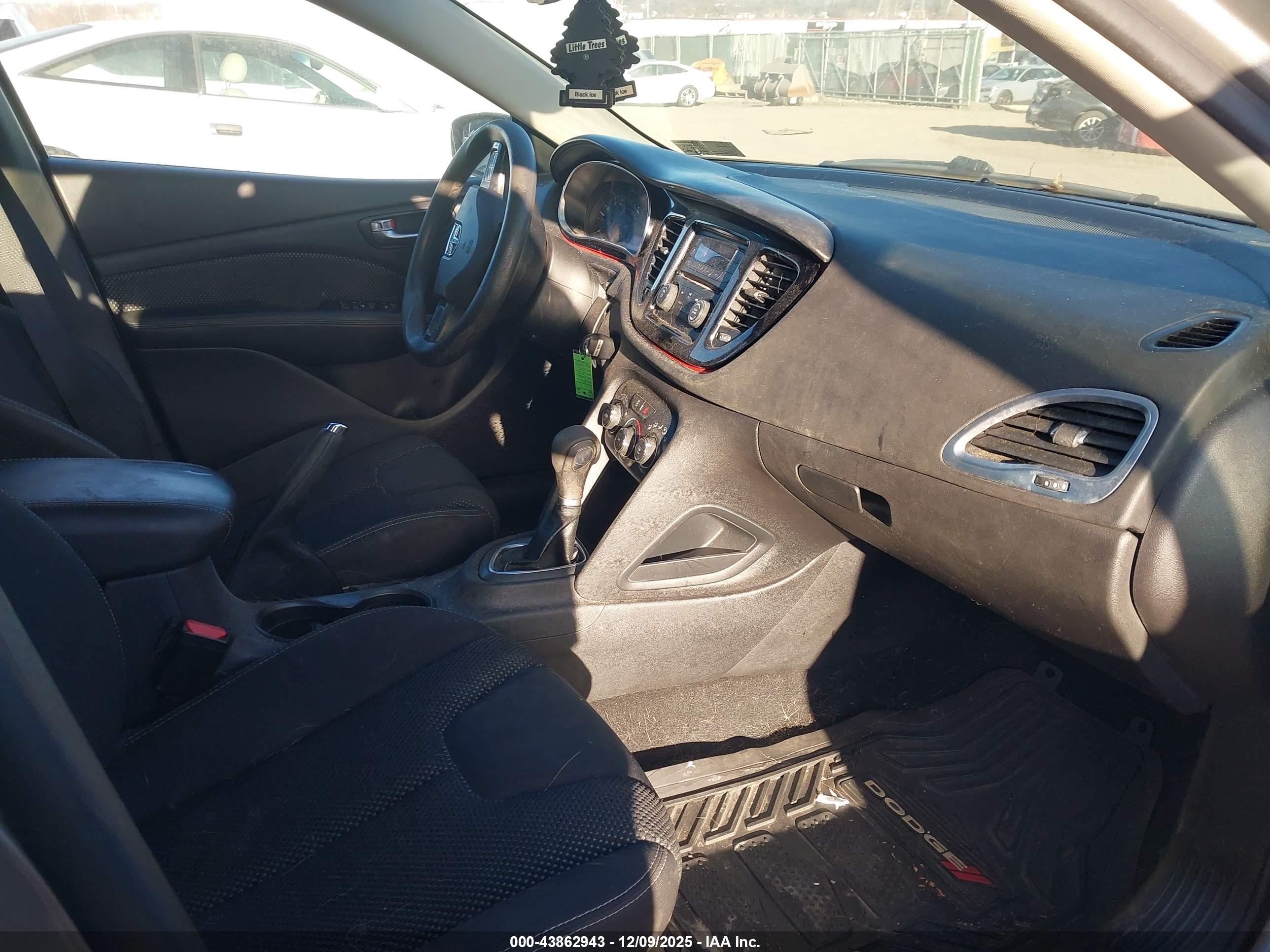 DODGE DART image 5