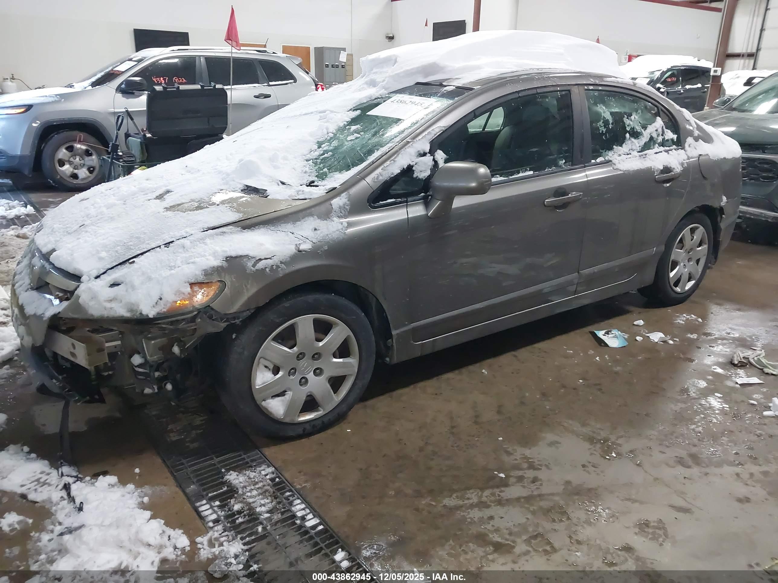 HONDA CIVIC image 2