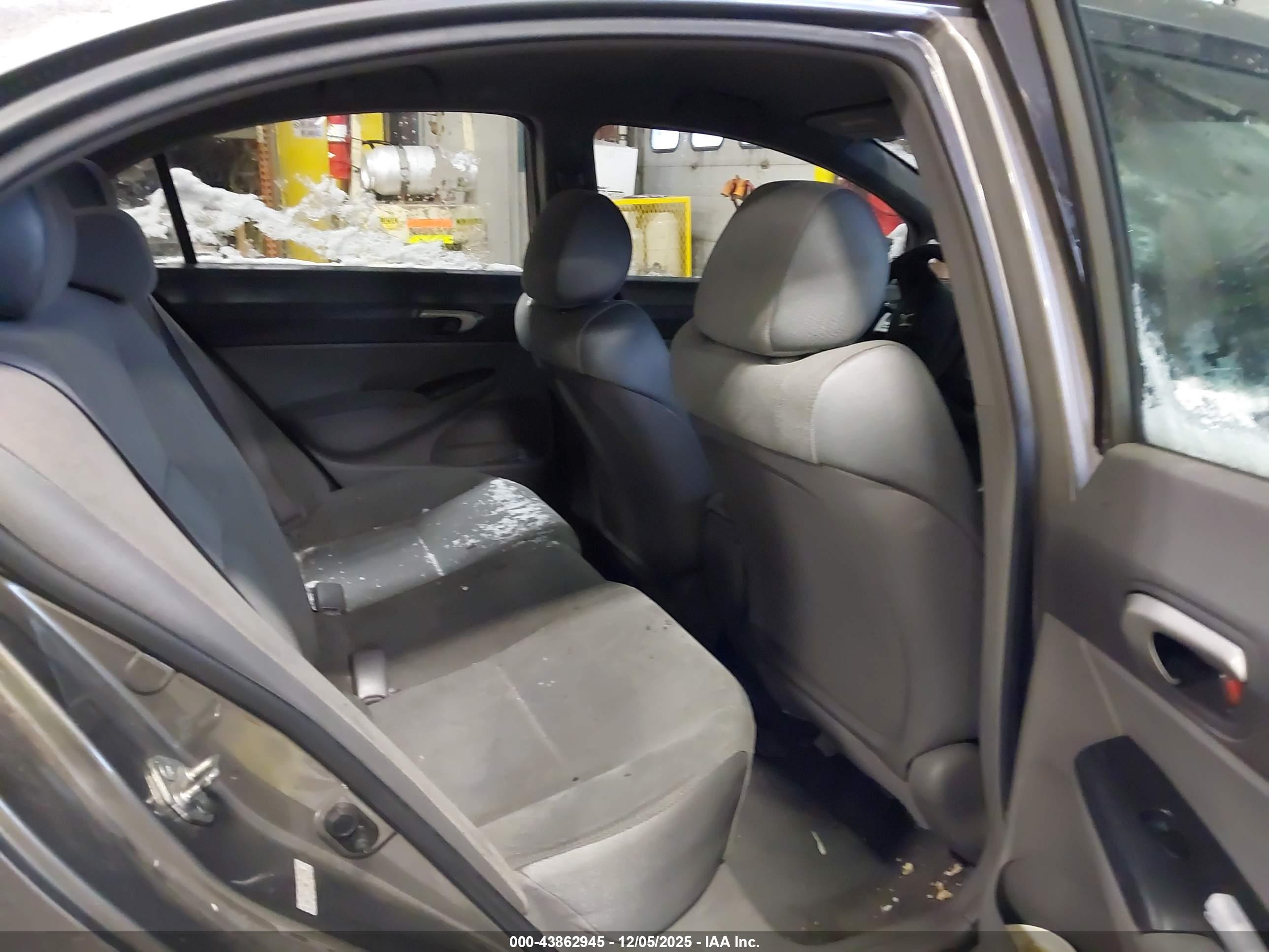 HONDA CIVIC image 8