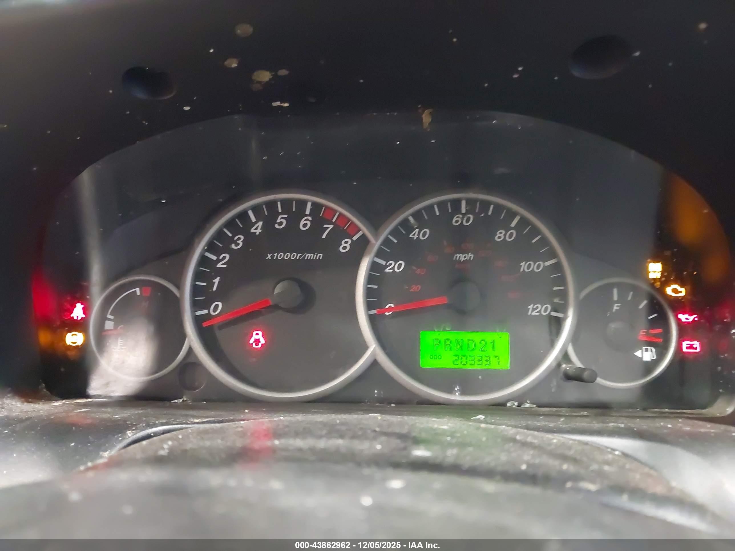 MAZDA TRIBUTE image 7