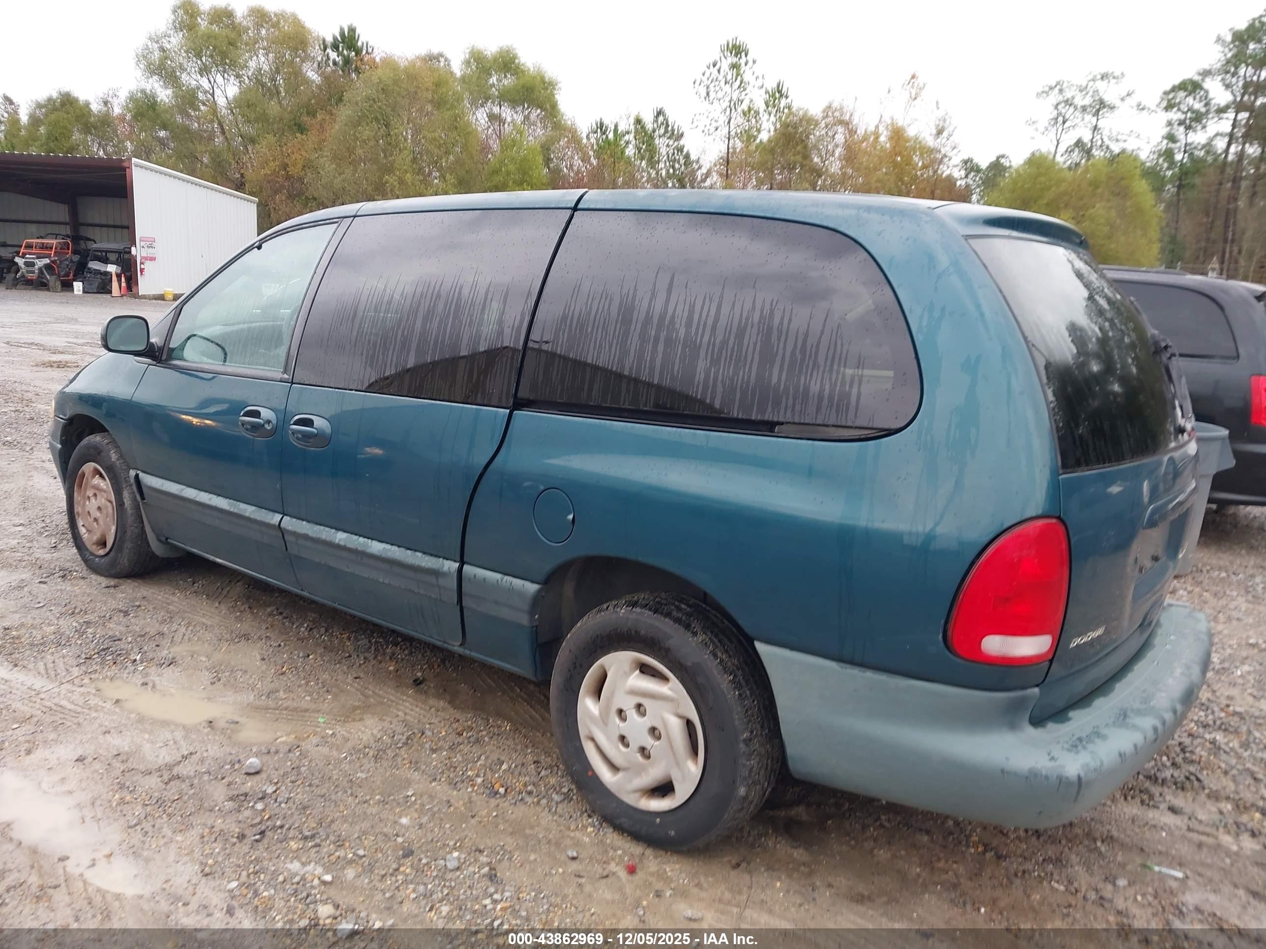 DODGE GRAND image 6