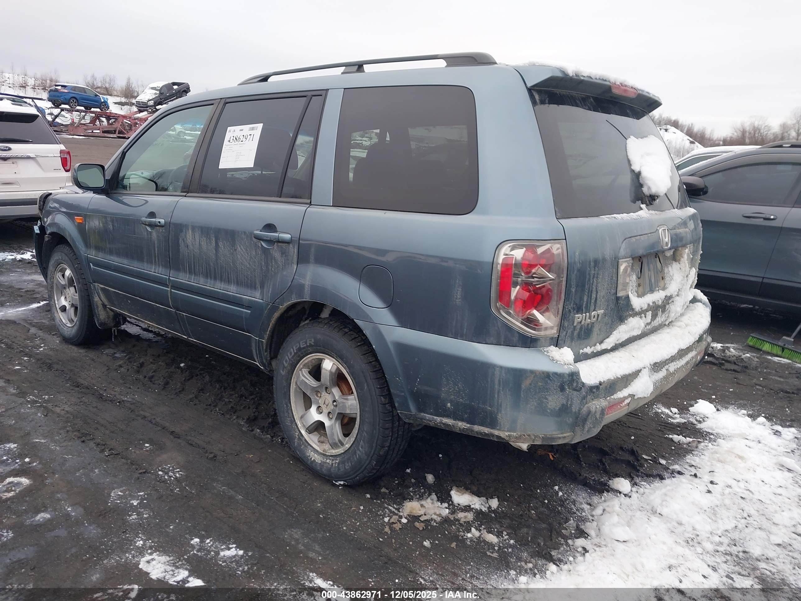 HONDA PILOT image 3