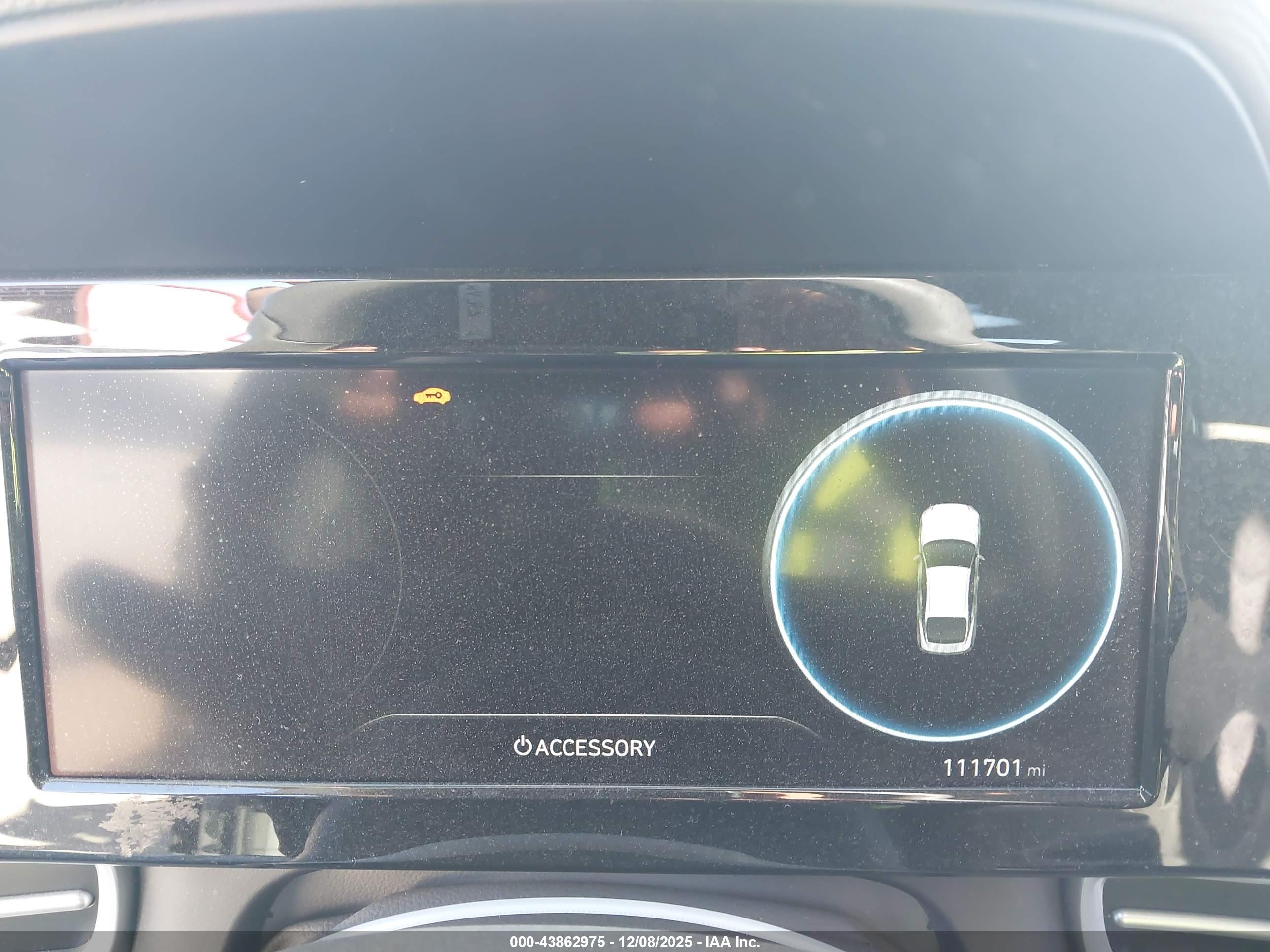 HYUNDAI ELANTRA image 7