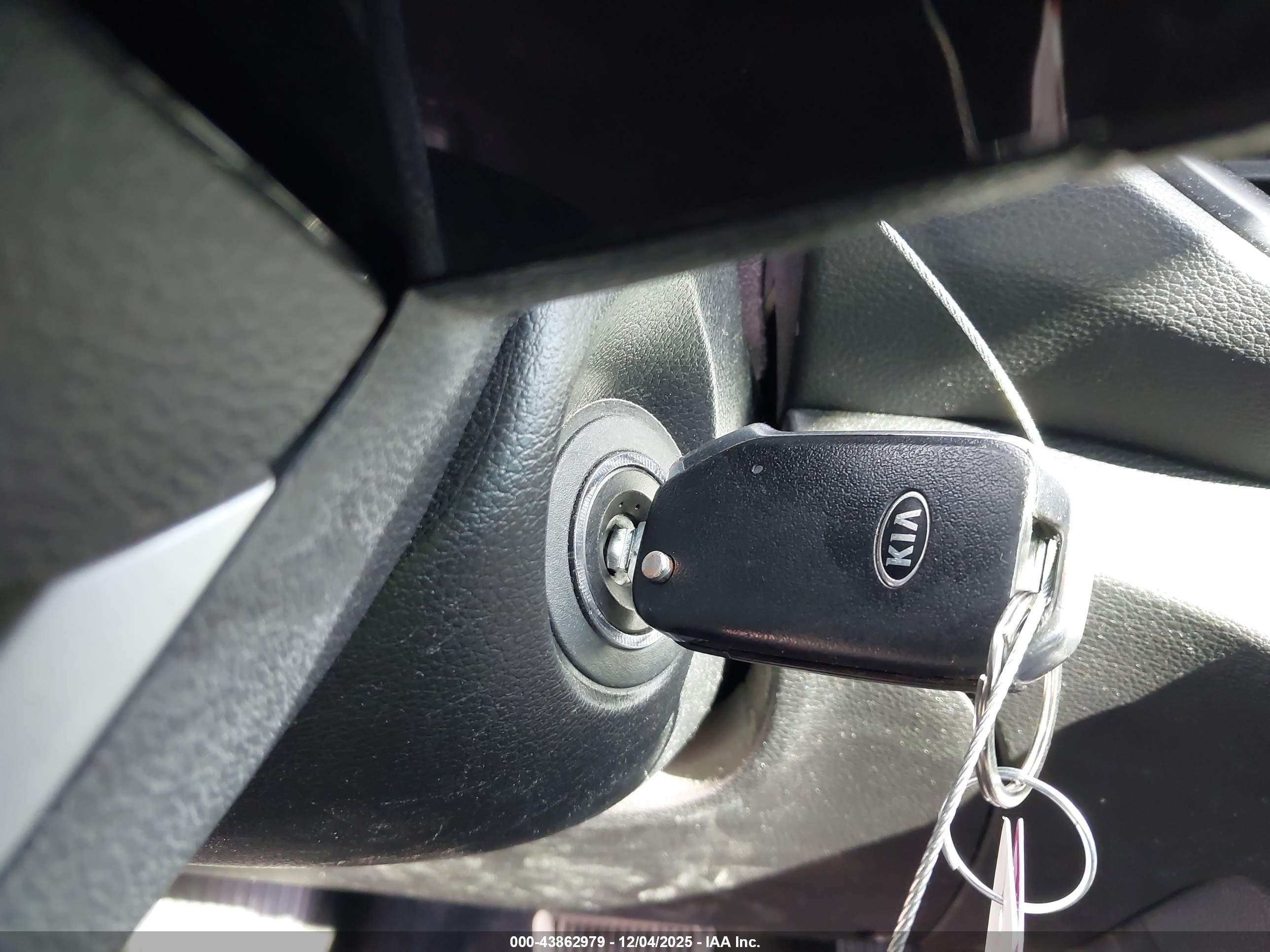 KIA FORTE image 11