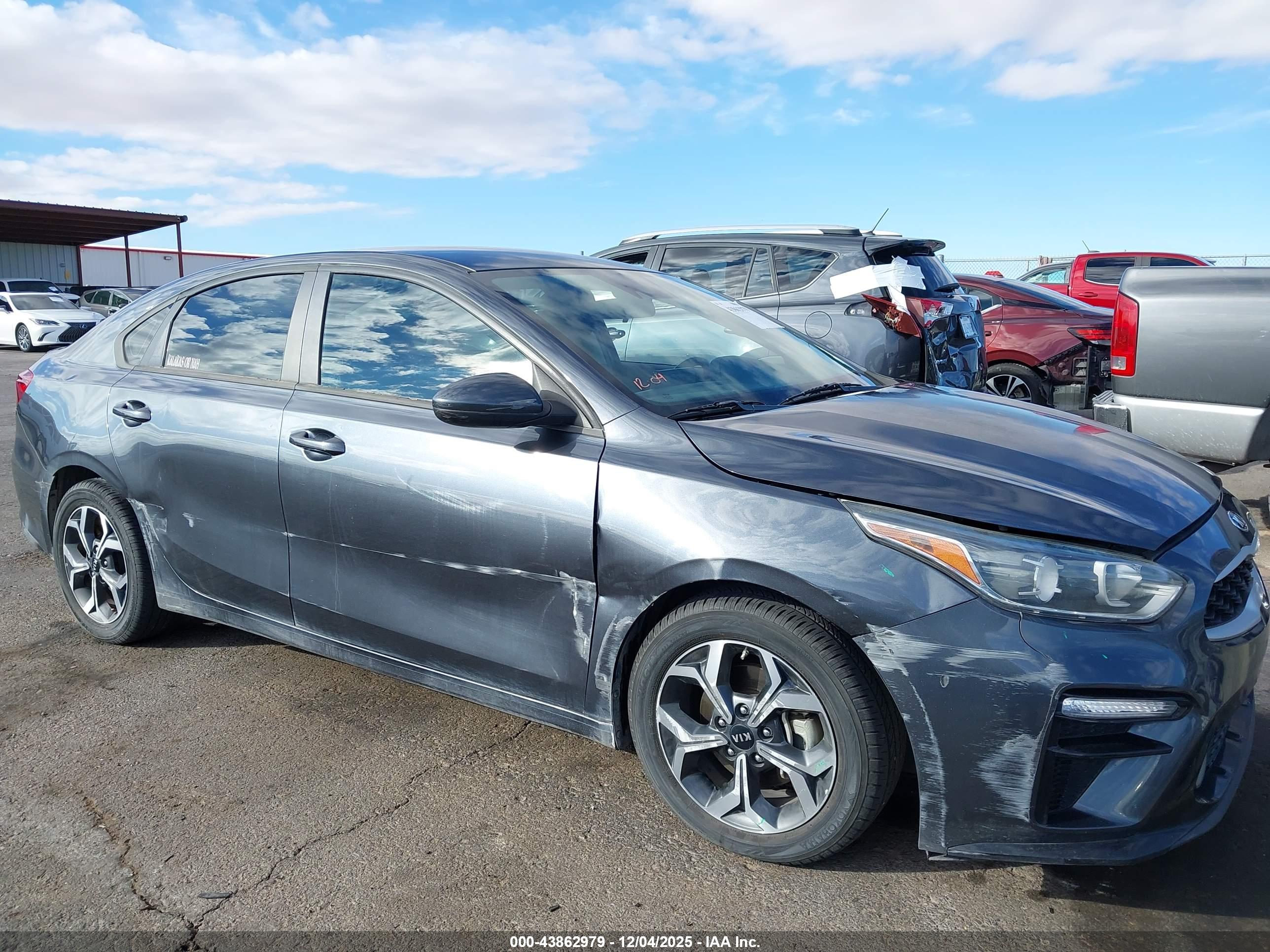 KIA FORTE image 6
