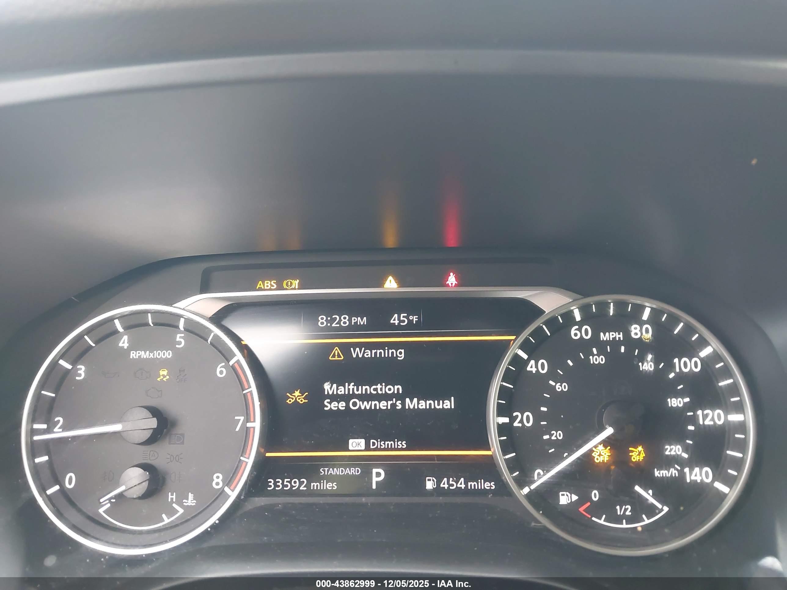 NISSAN ROGUE image 7