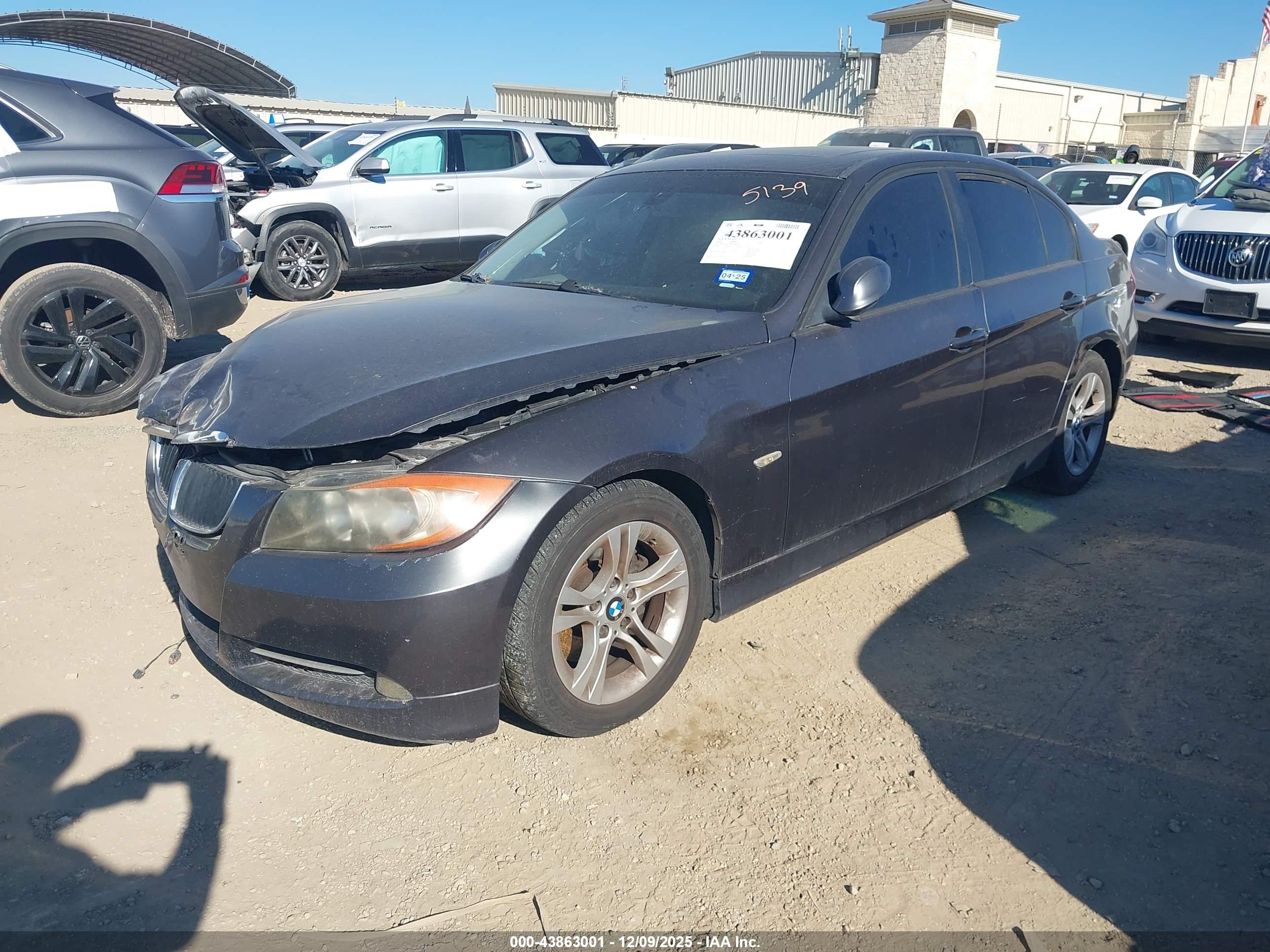 BMW 328I image 2