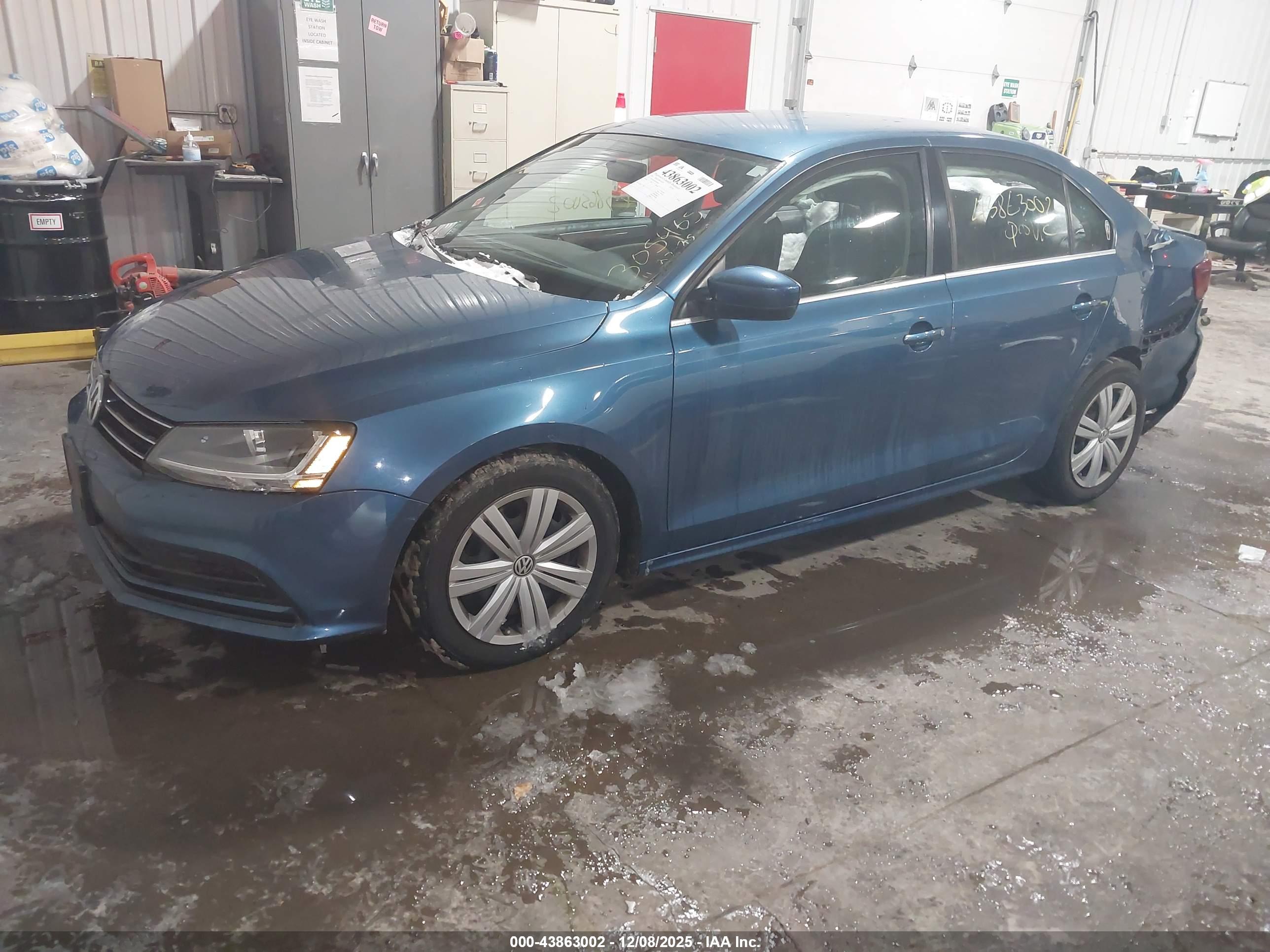 VOLKSWAGEN JETTA image 2