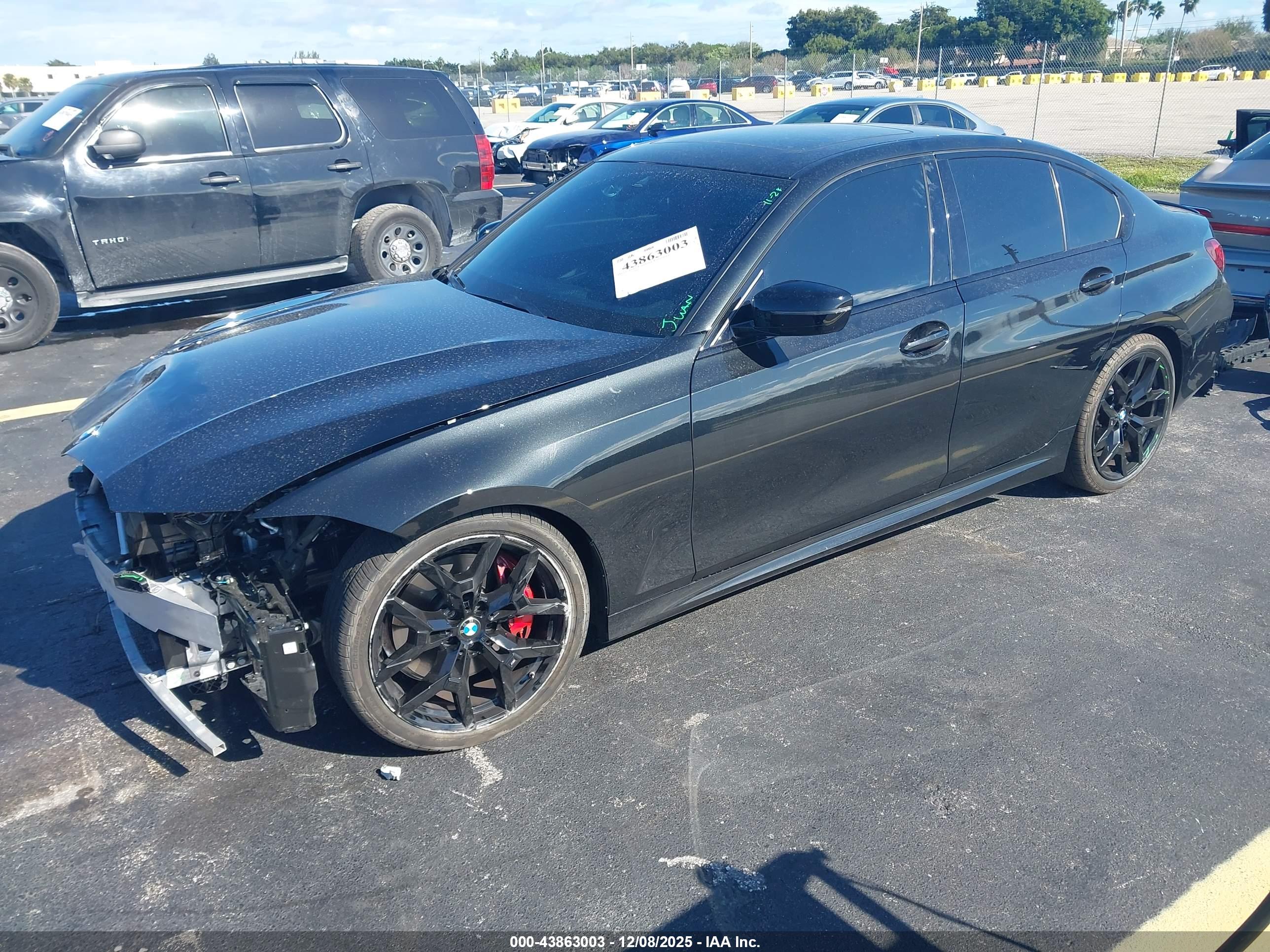 BMW 330I image 2