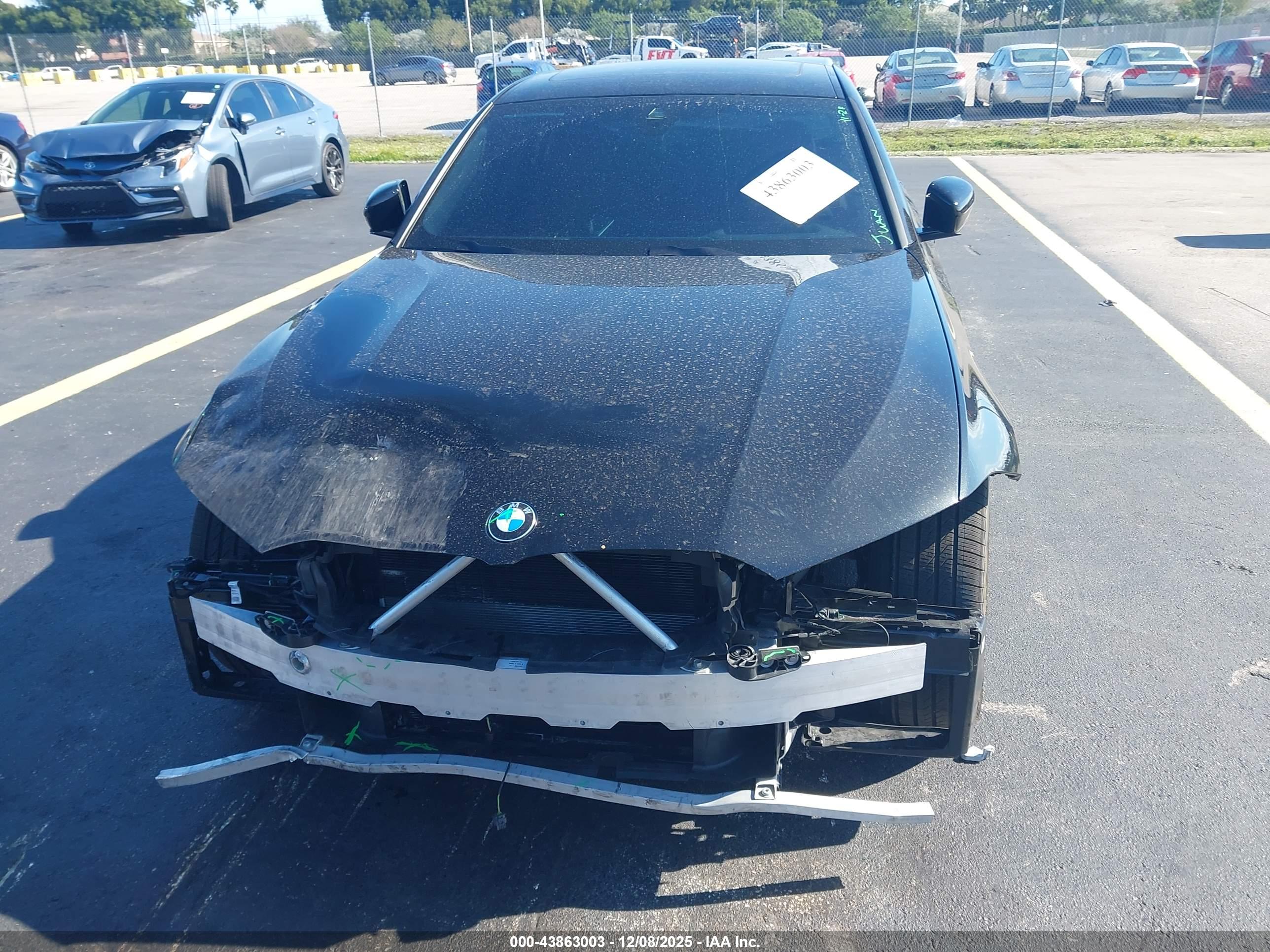 BMW 330I image 6