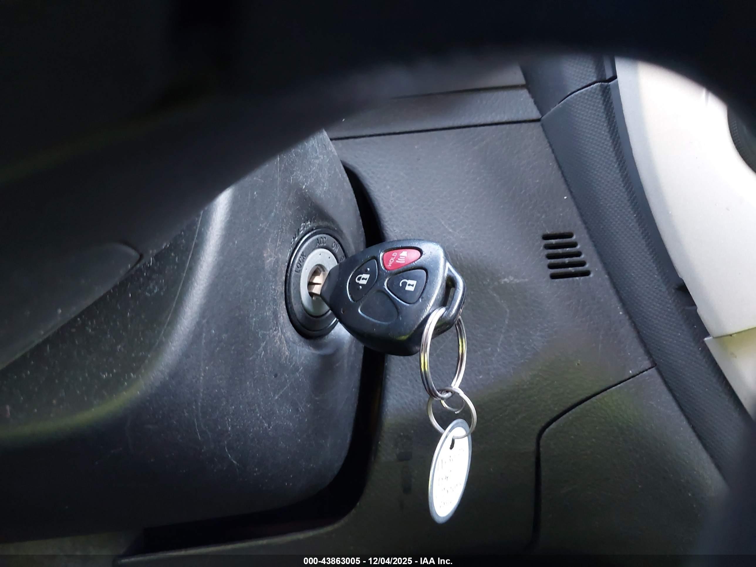 TOYOTA MATRIX image 11