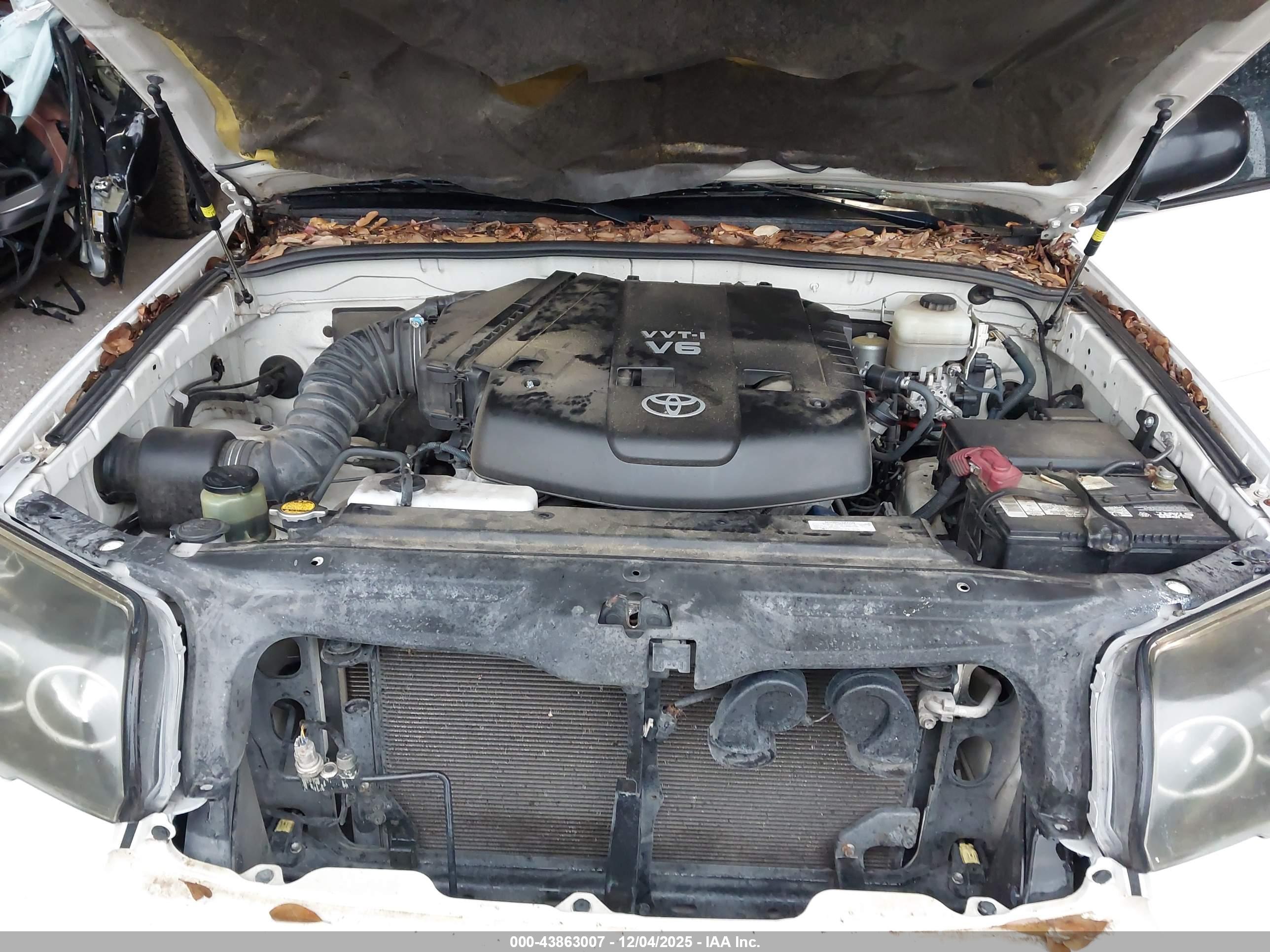 TOYOTA 4RUNNER image 10