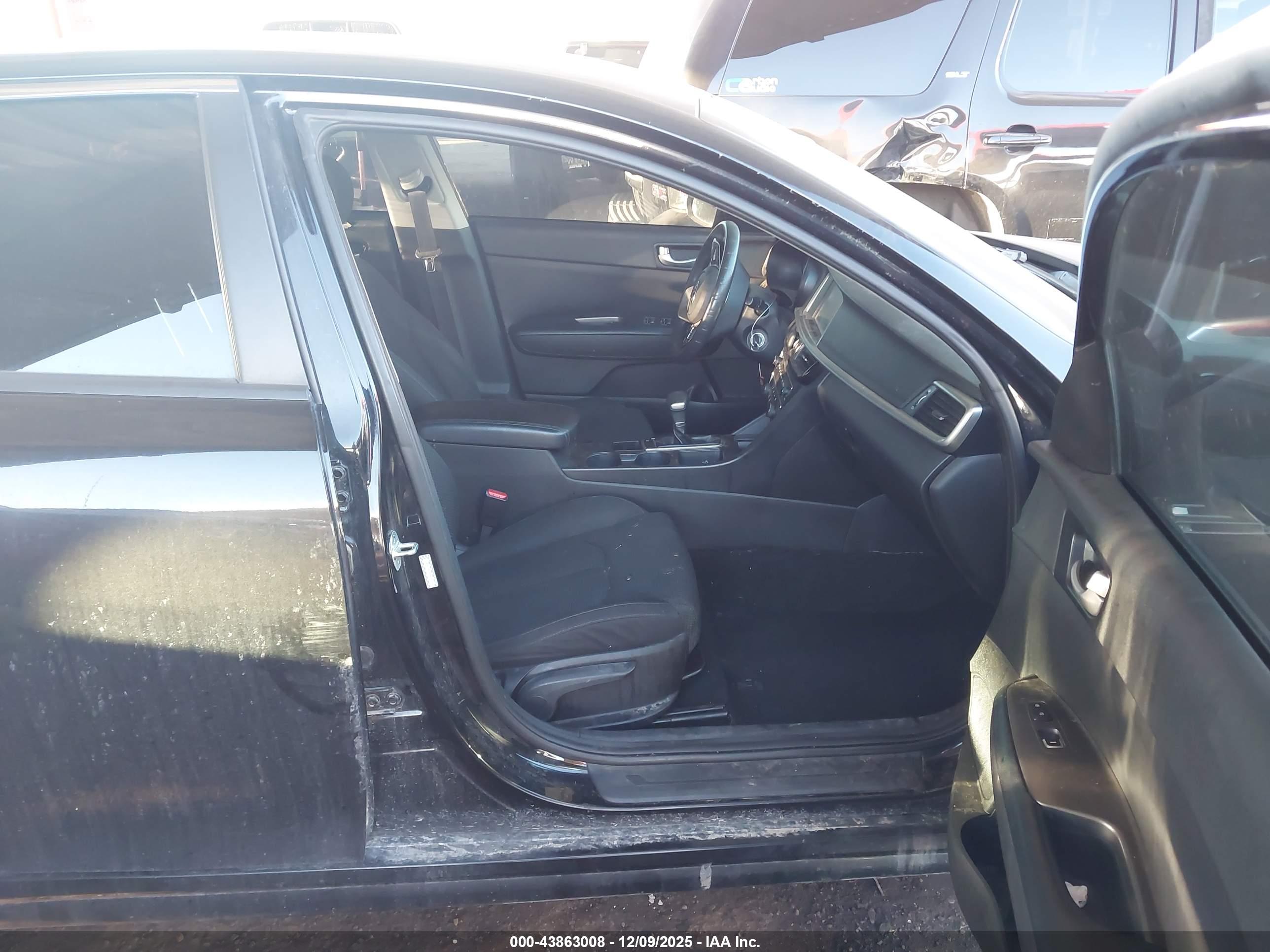 KIA OPTIMA image 5