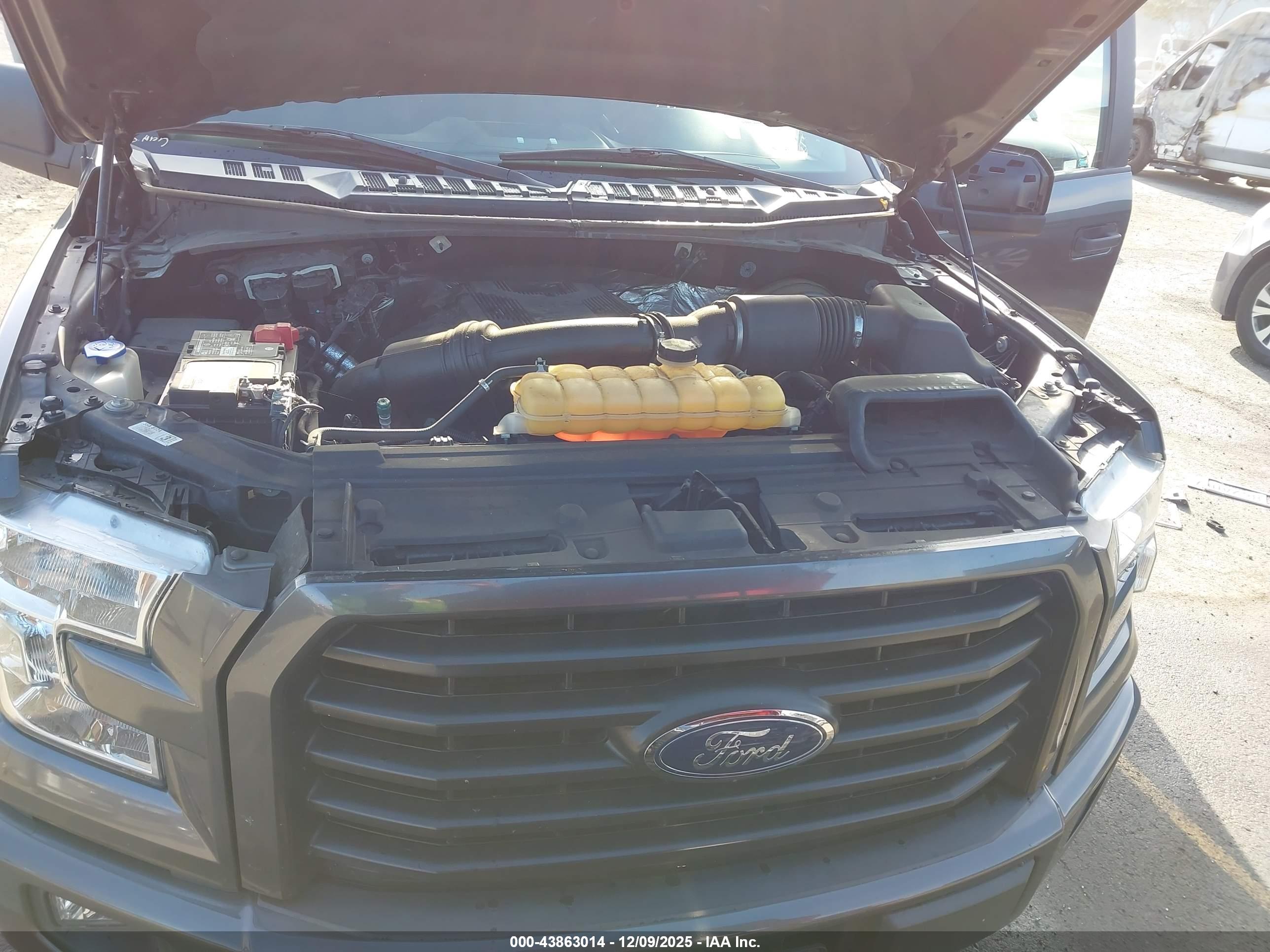 FORD F-150 image 10