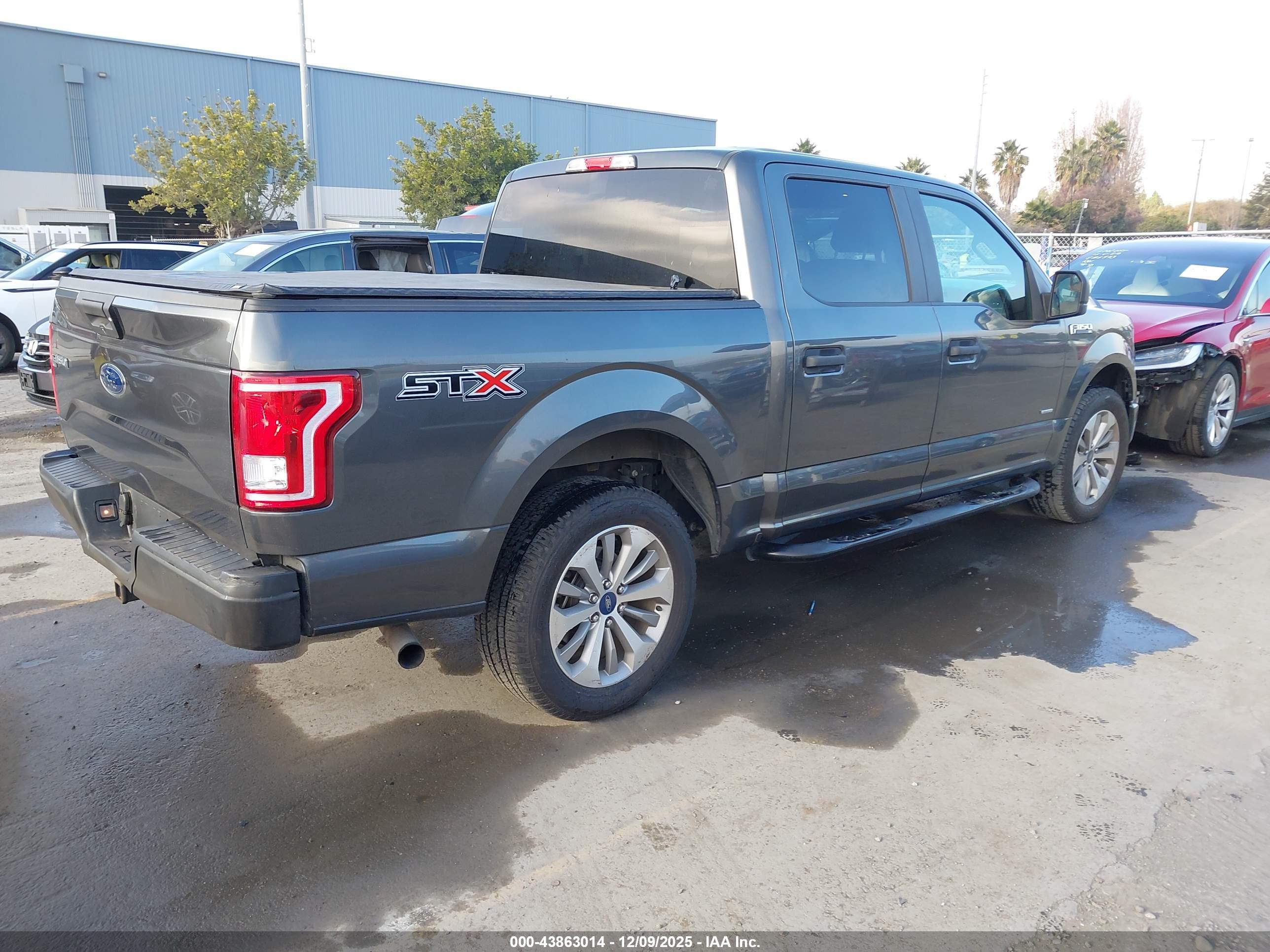 FORD F-150 image 4