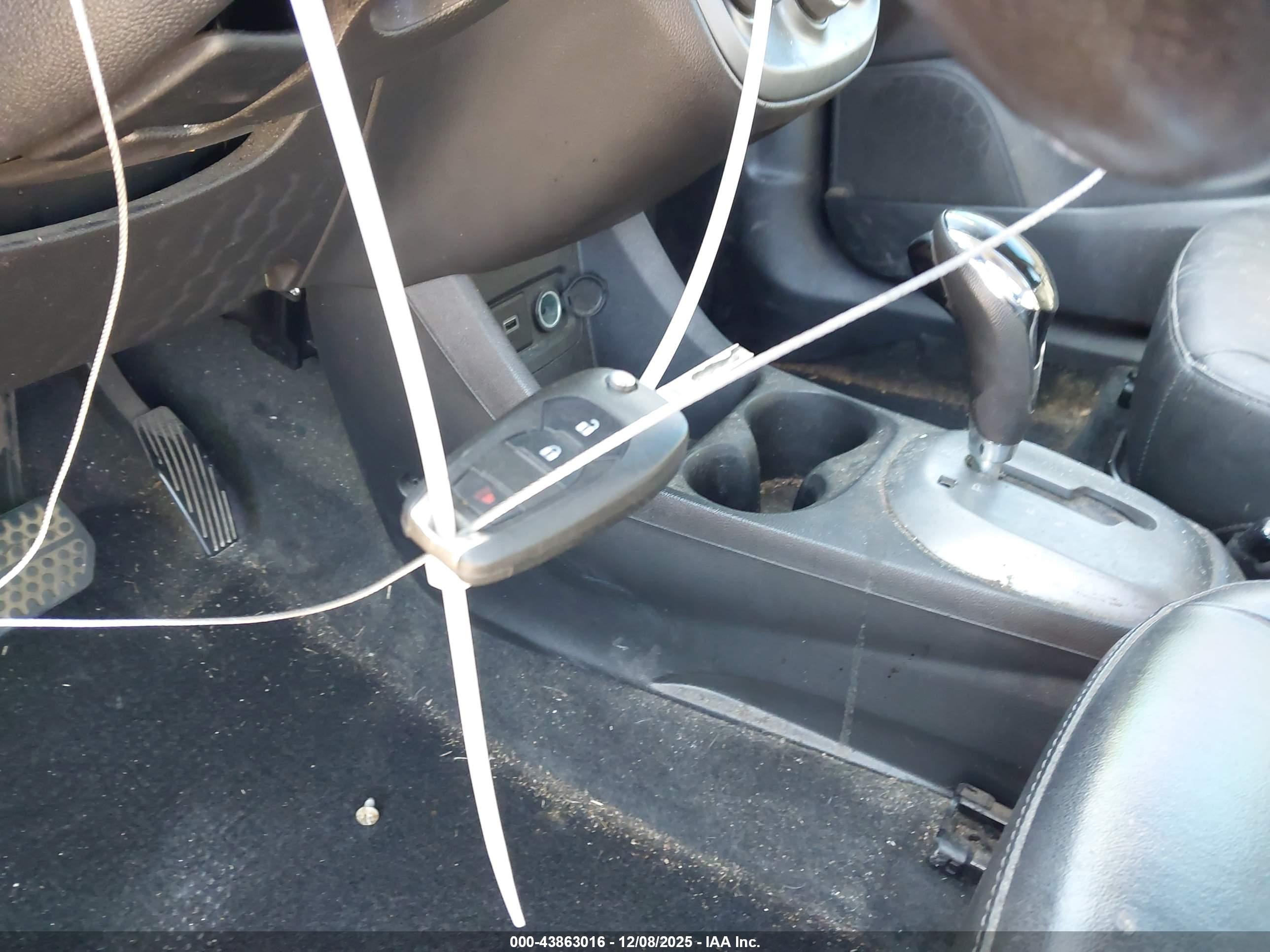CHEVROLET SPARK image 11
