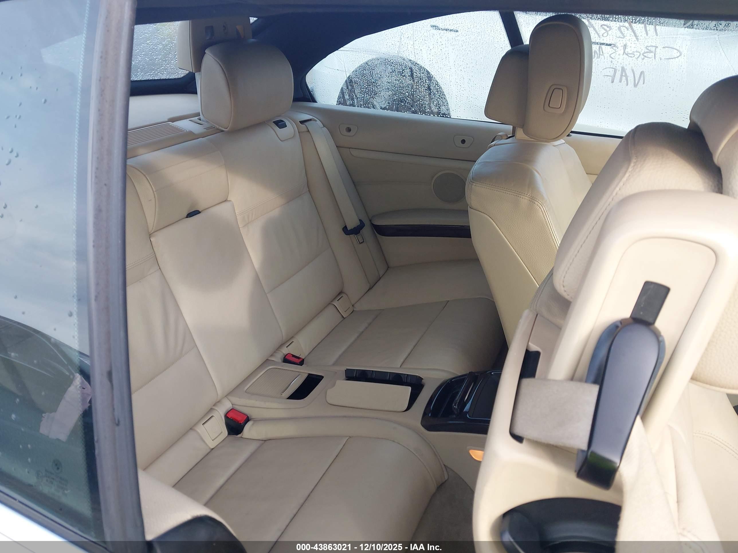 BMW 328I image 8