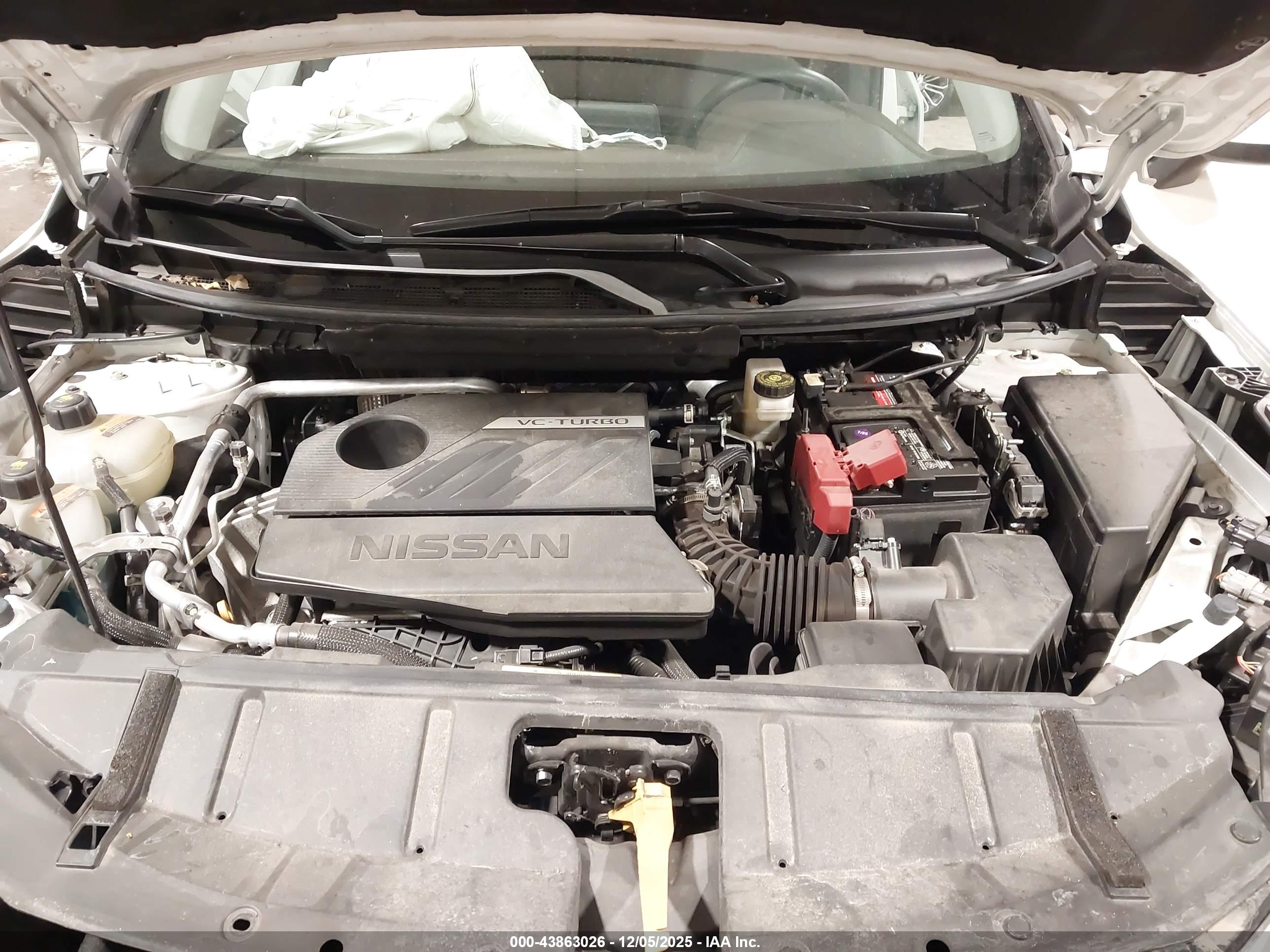 NISSAN ROGUE image 10