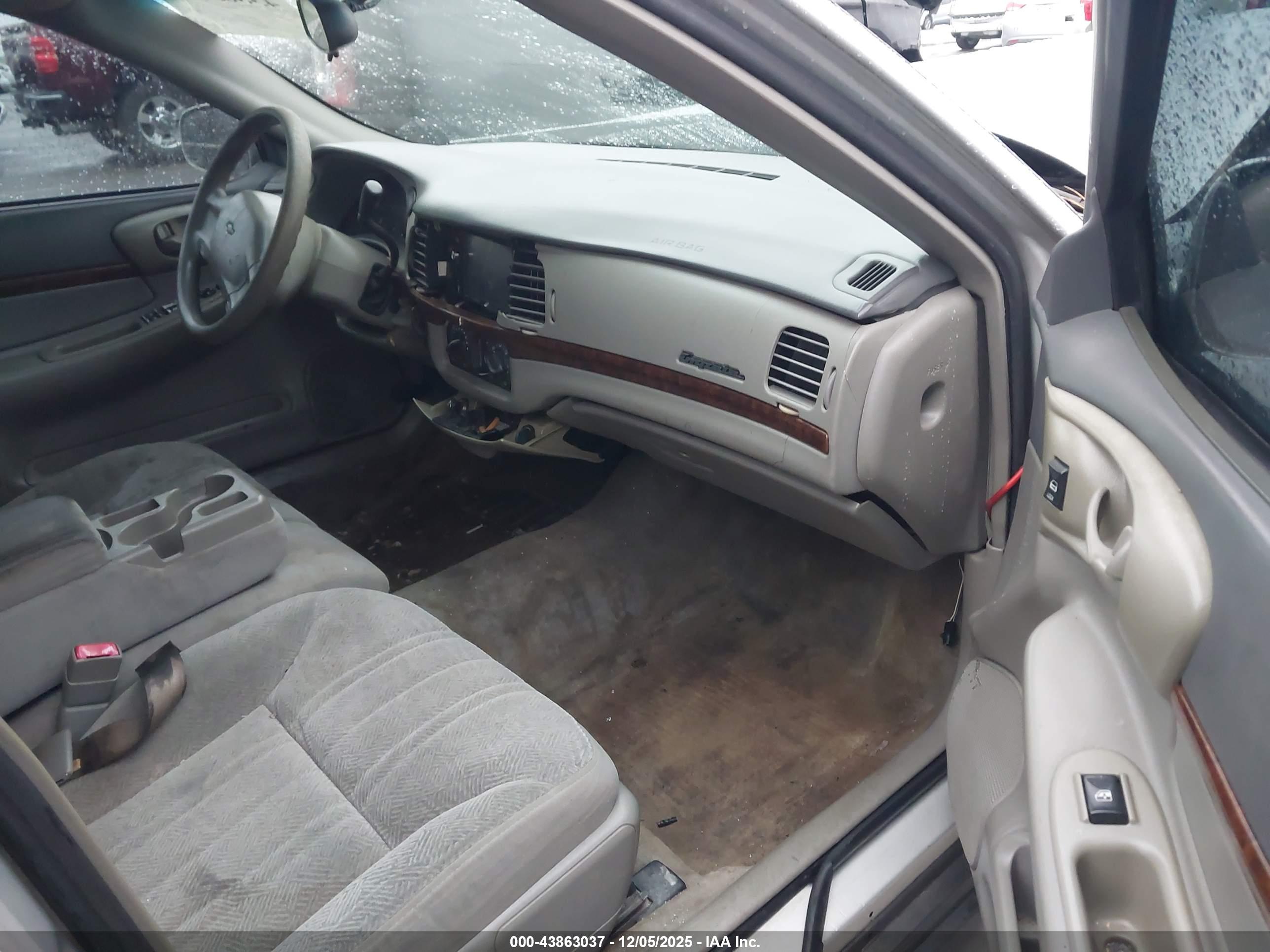 CHEVROLET IMPALA image 5