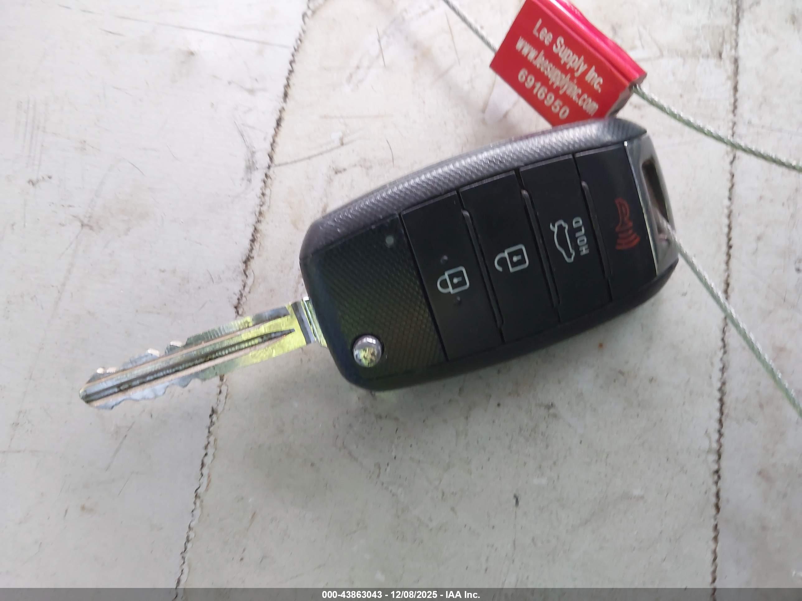 KIA FORTE image 11