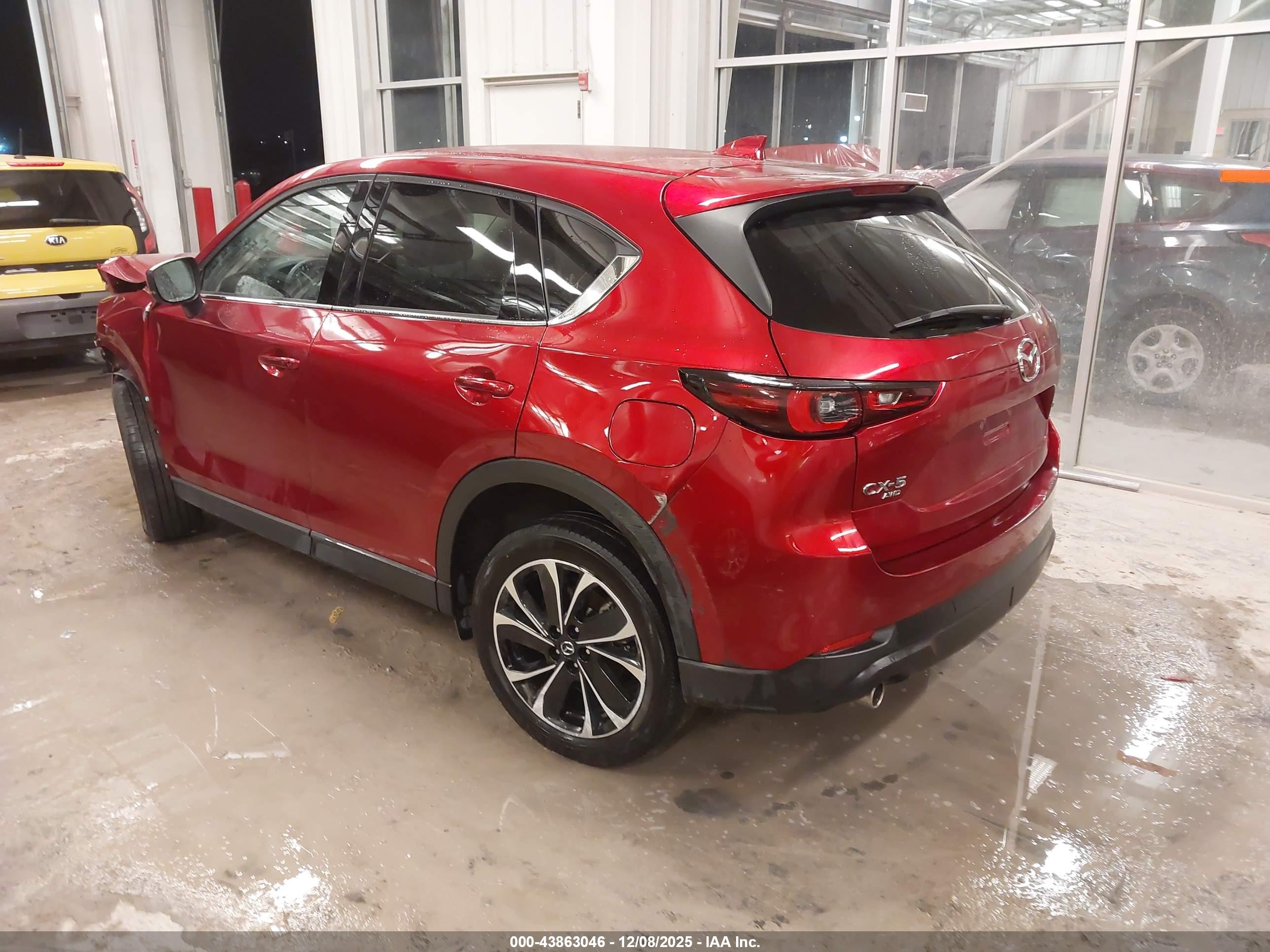 MAZDA CX-5 image 3